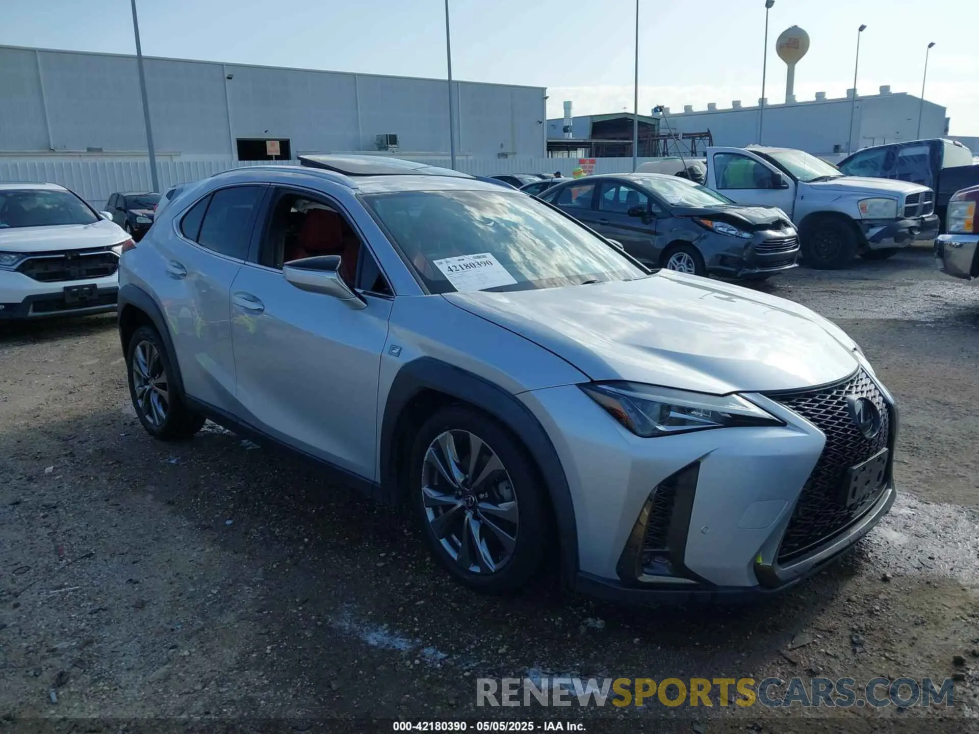 1 Фотография поврежденного автомобиля JTHY3JBH6K2013523 LEXUS UX 200 2019
