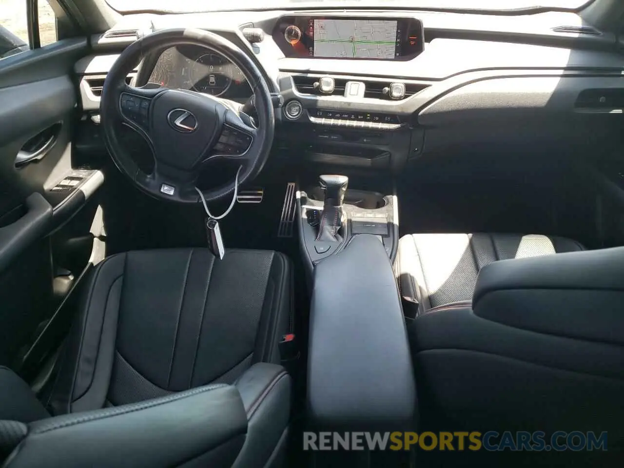 8 Фотография поврежденного автомобиля JTHY3JBH7K2016799 LEXUS UX 200 2019