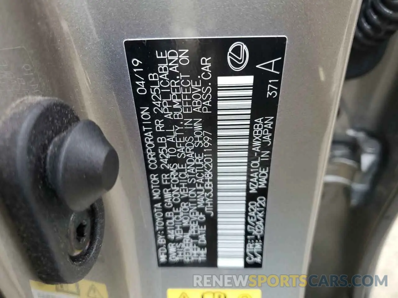 13 Photograph of a damaged car JTHY3JBH8K2011997 LEXUS UX 200 2019