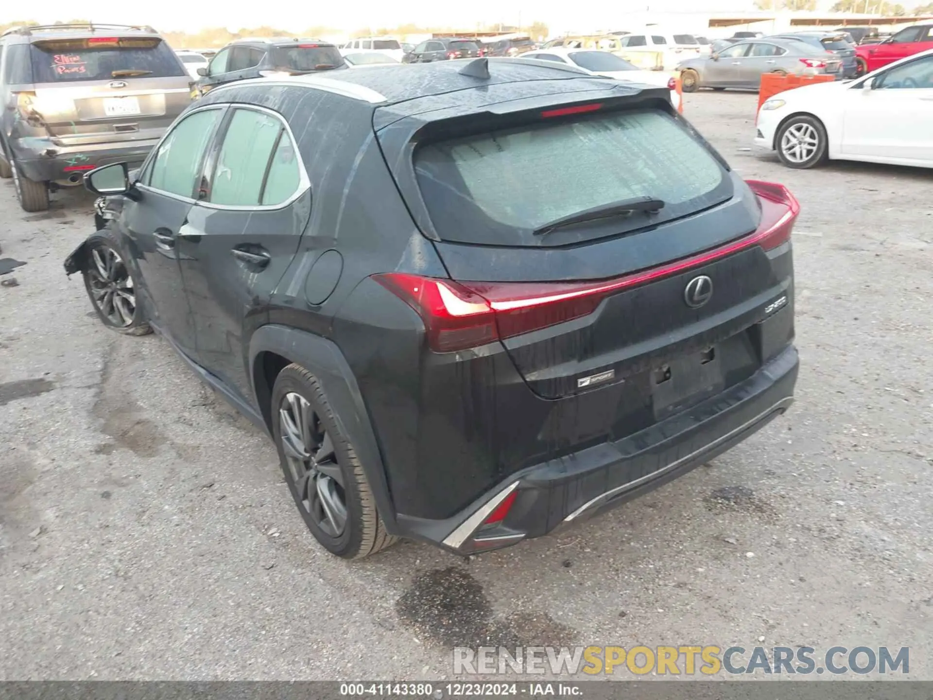 3 Photograph of a damaged car JTHY3JBHXK2004226 LEXUS UX 200 2019