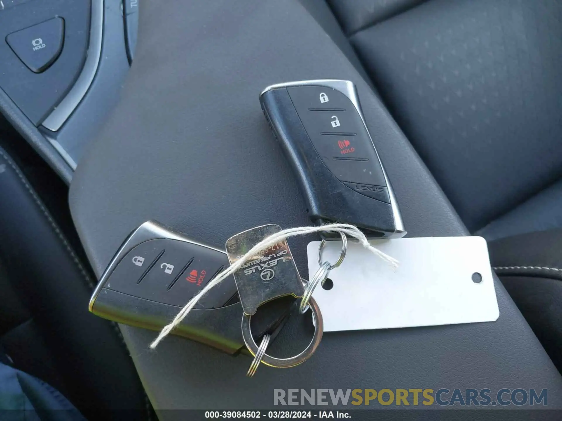 11 Photograph of a damaged car JTHX3JBH7L2021689 LEXUS UX 200 2020