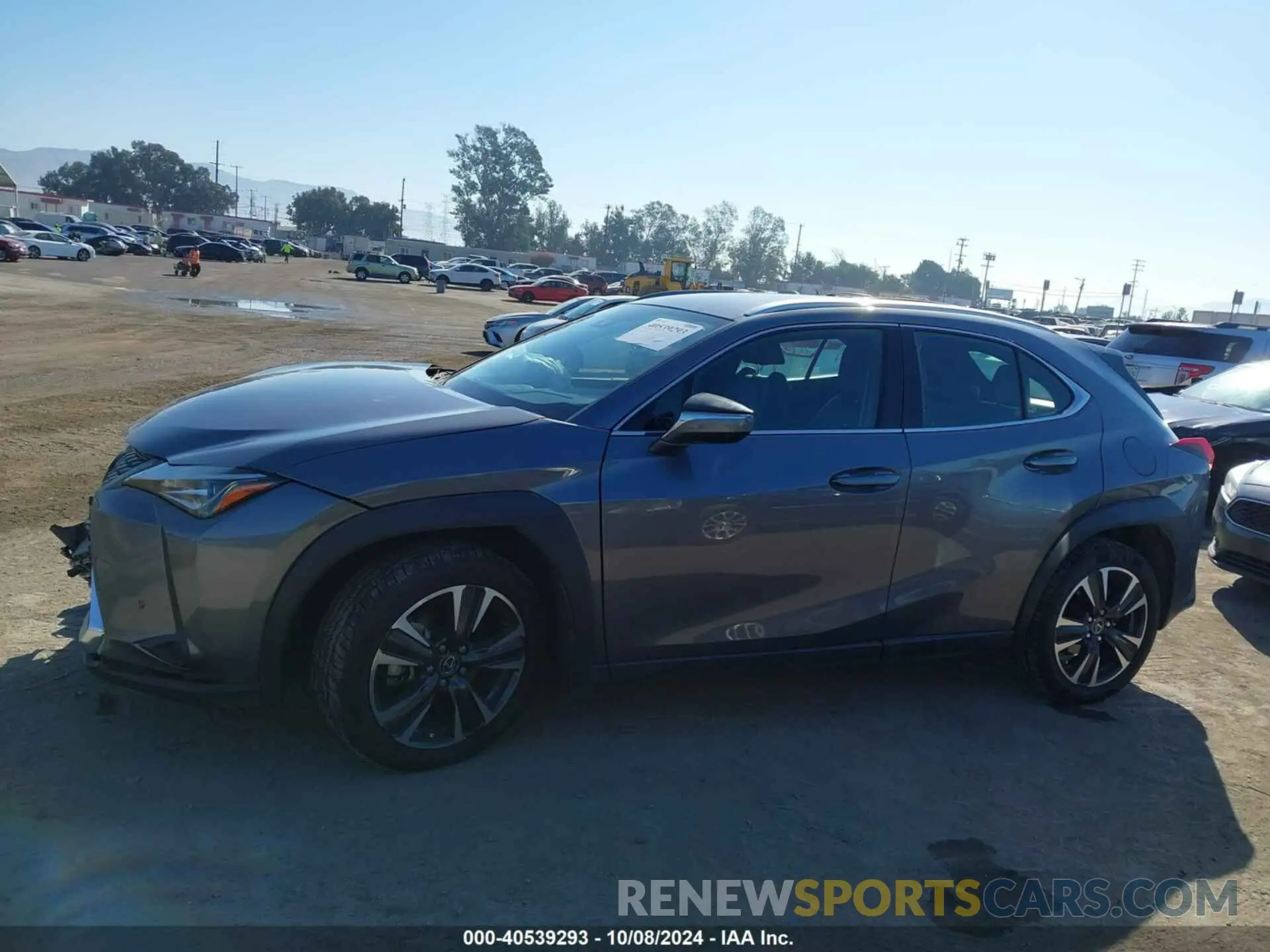 14 Фотография поврежденного автомобиля JTHX3JBH2M2042130 LEXUS UX 200 2021