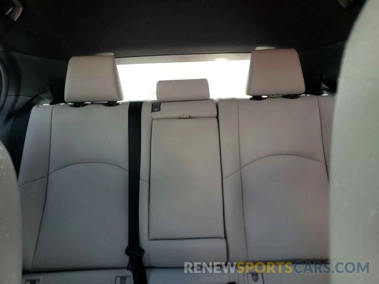 10 Фотография поврежденного автомобиля JTHX3JBH7M2036551 LEXUS UX 200 2021