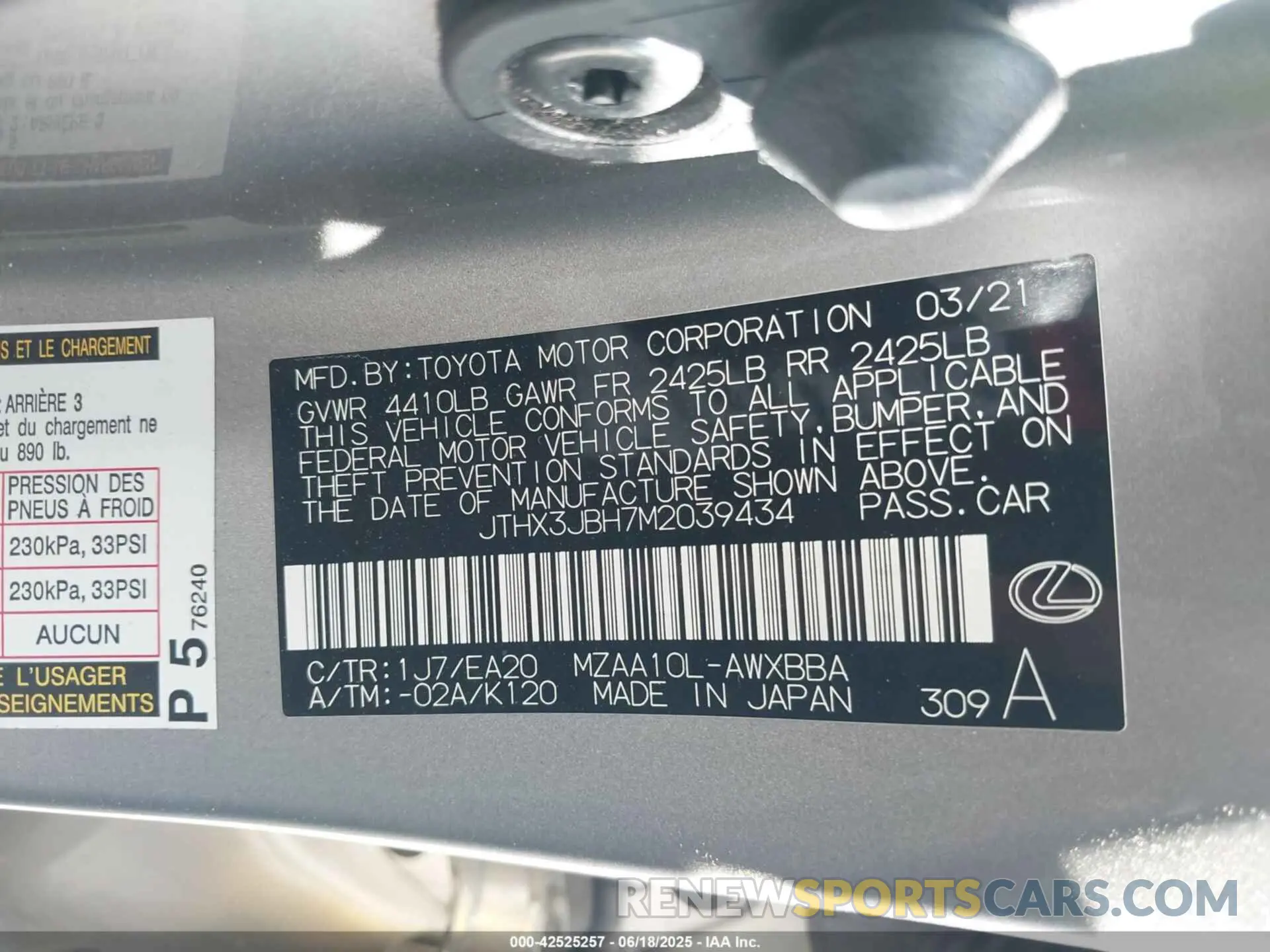 9 Photograph of a damaged car JTHX3JBH7M2039434 LEXUS UX 200 2021