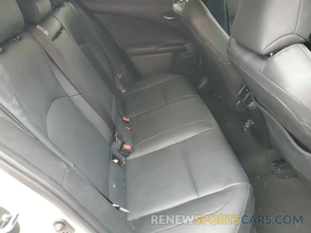 10 Photograph of a damaged car JTHX3JBHXM2040304 LEXUS UX 200 2021