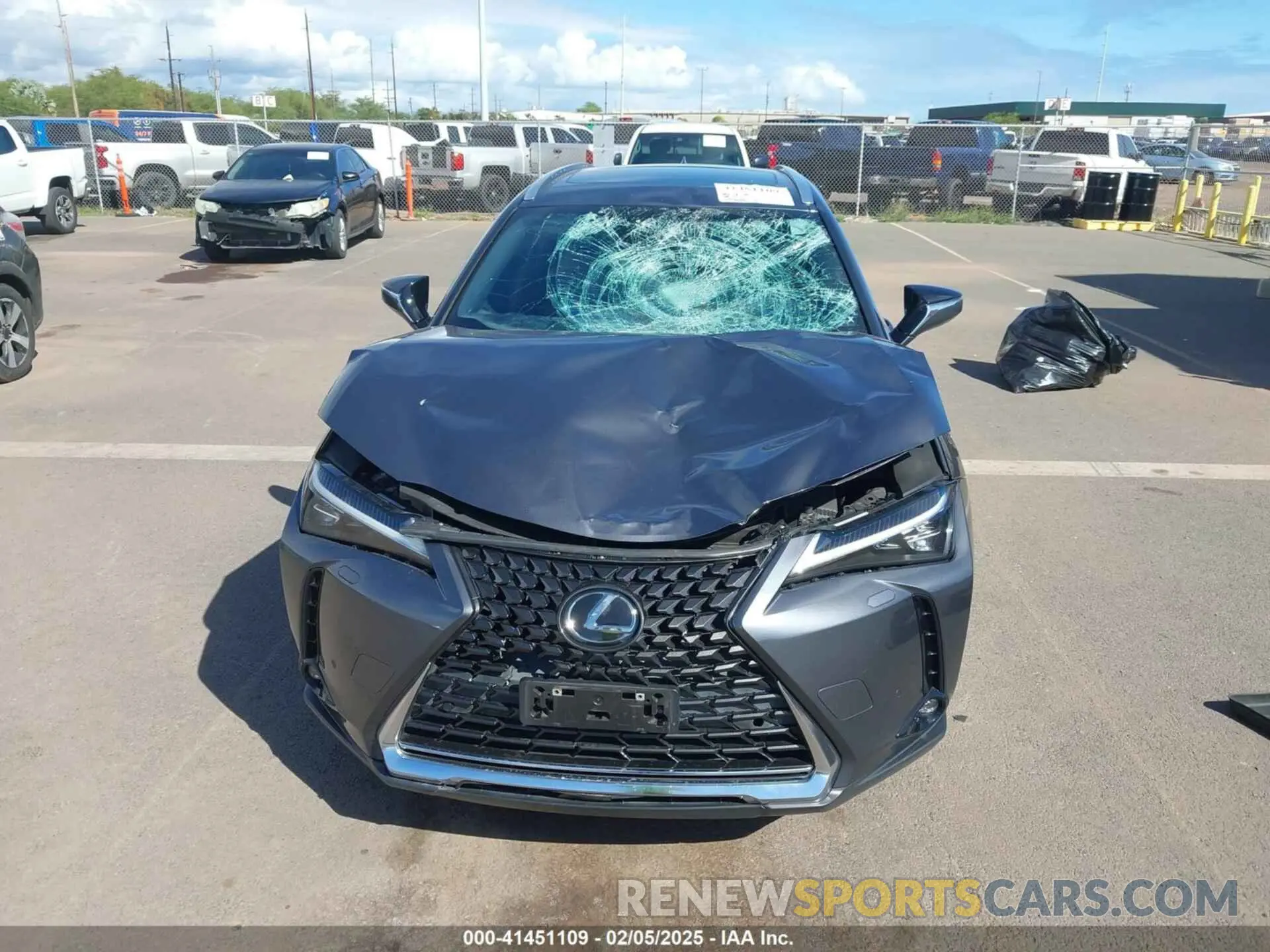 12 Фотография поврежденного автомобиля JTHL3JBH0N2046676 LEXUS UX 200 2022