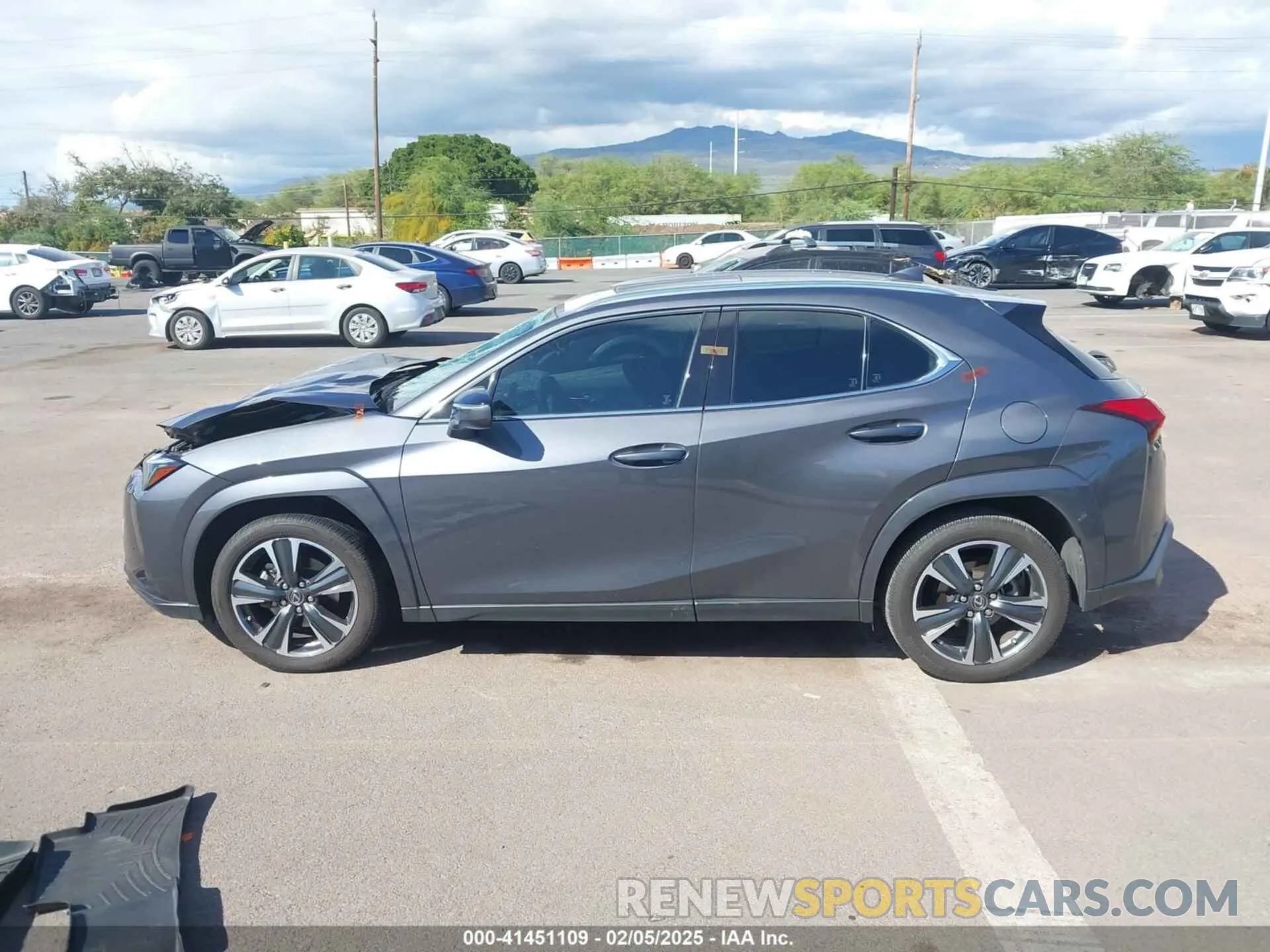 14 Фотография поврежденного автомобиля JTHL3JBH0N2046676 LEXUS UX 200 2022