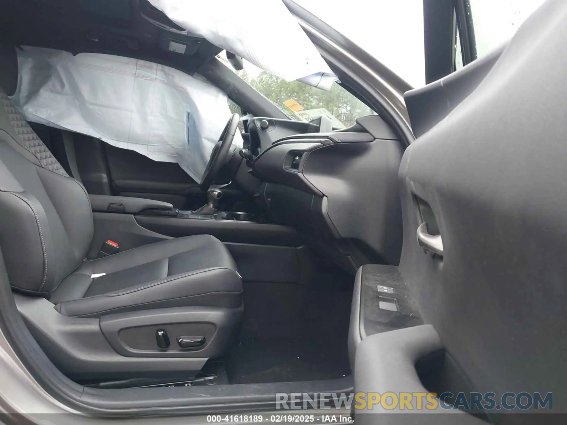 5 Фотография поврежденного автомобиля JTHP3JBH4N2049713 LEXUS UX 200 2022