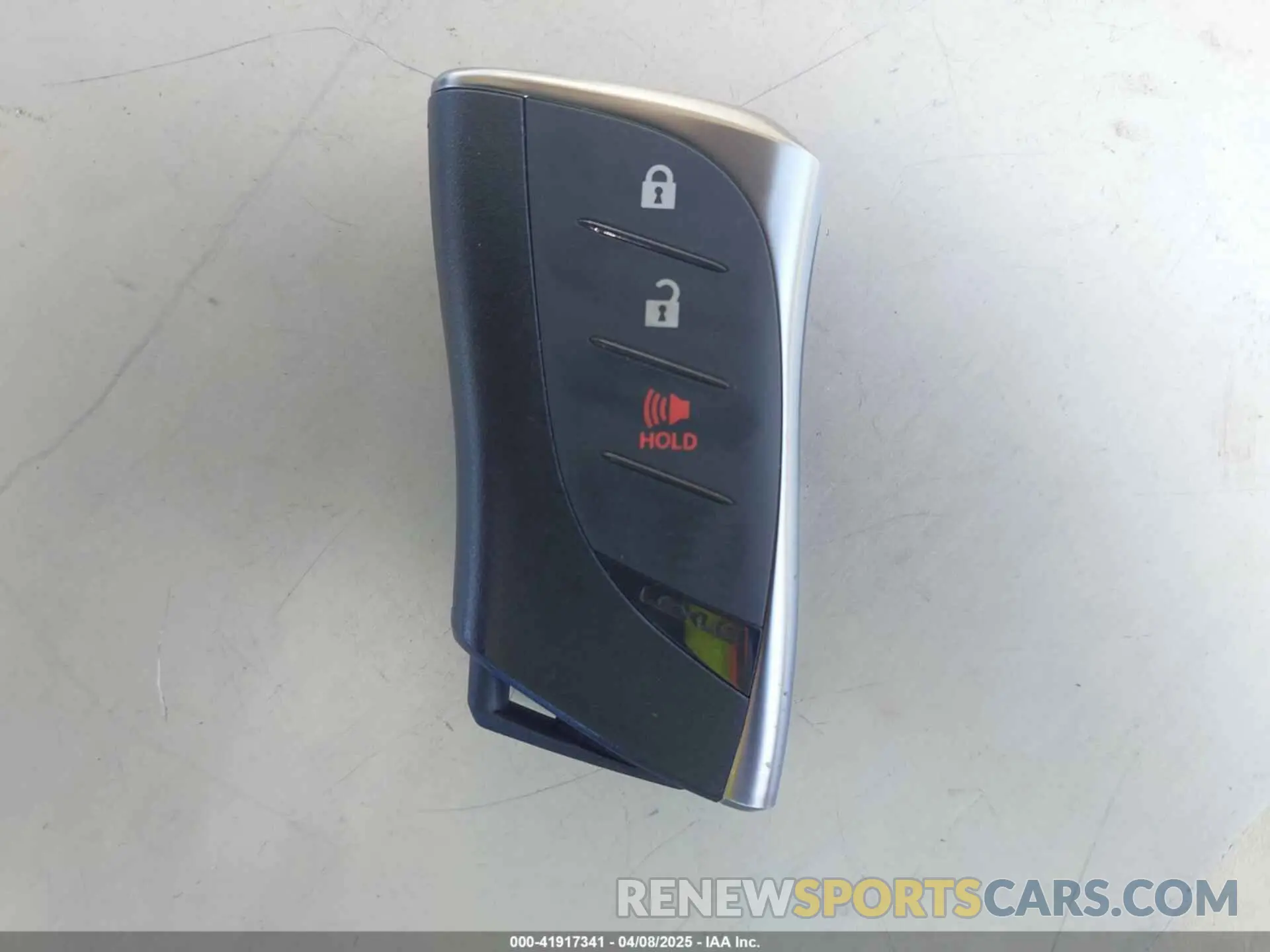 11 Фотография поврежденного автомобиля JTHX3JBH0N2049742 LEXUS UX 200 2022