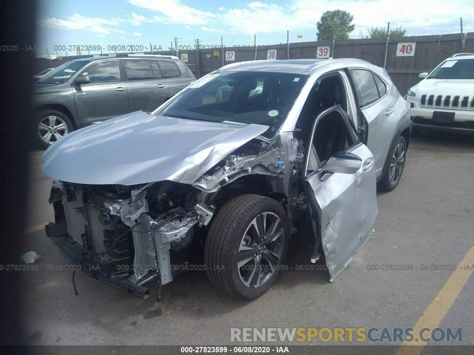 2 Photograph of a damaged car JTHU9JBH1K2011305 LEXUS UX 2019