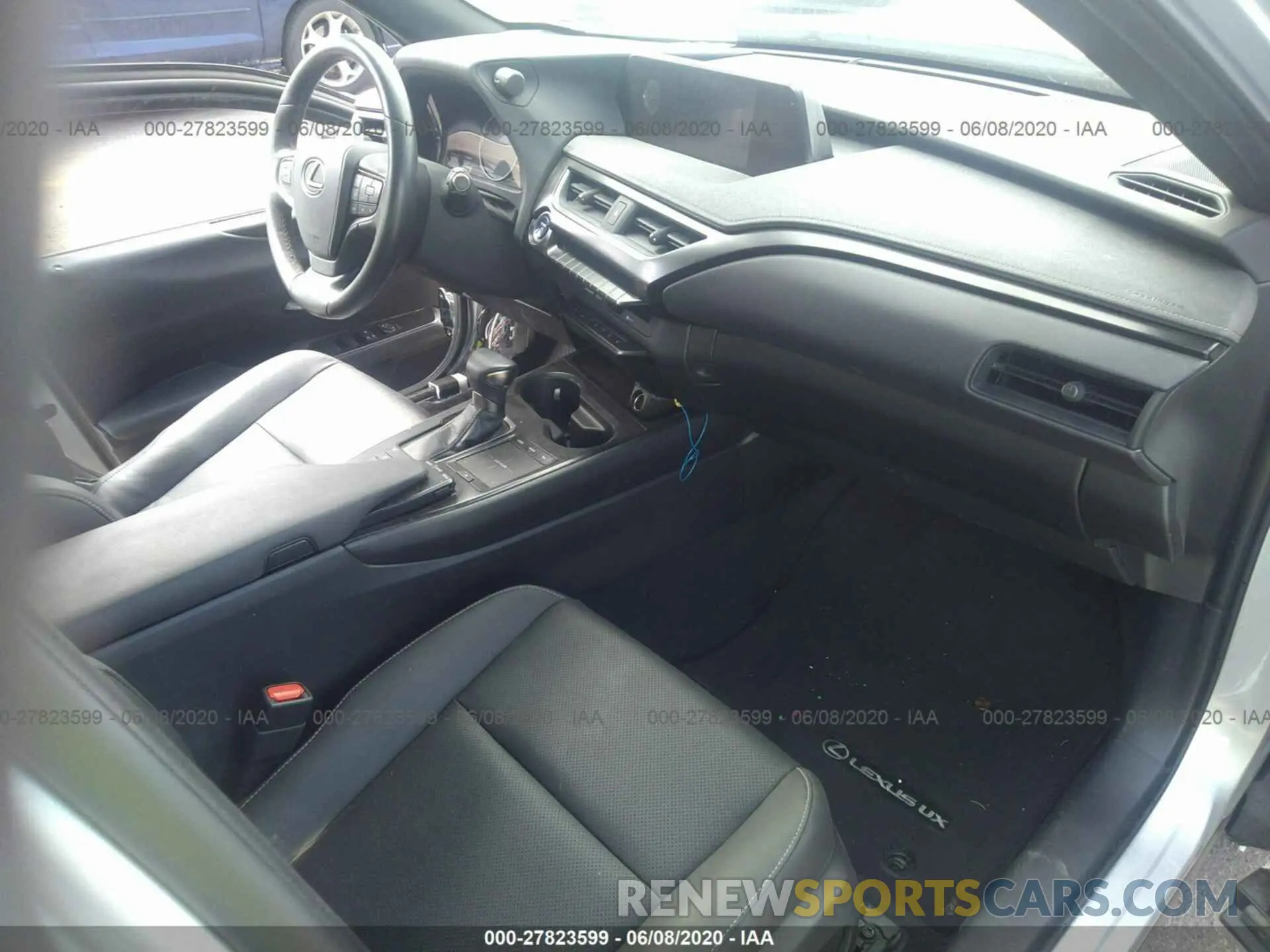 5 Photograph of a damaged car JTHU9JBH1K2011305 LEXUS UX 2019