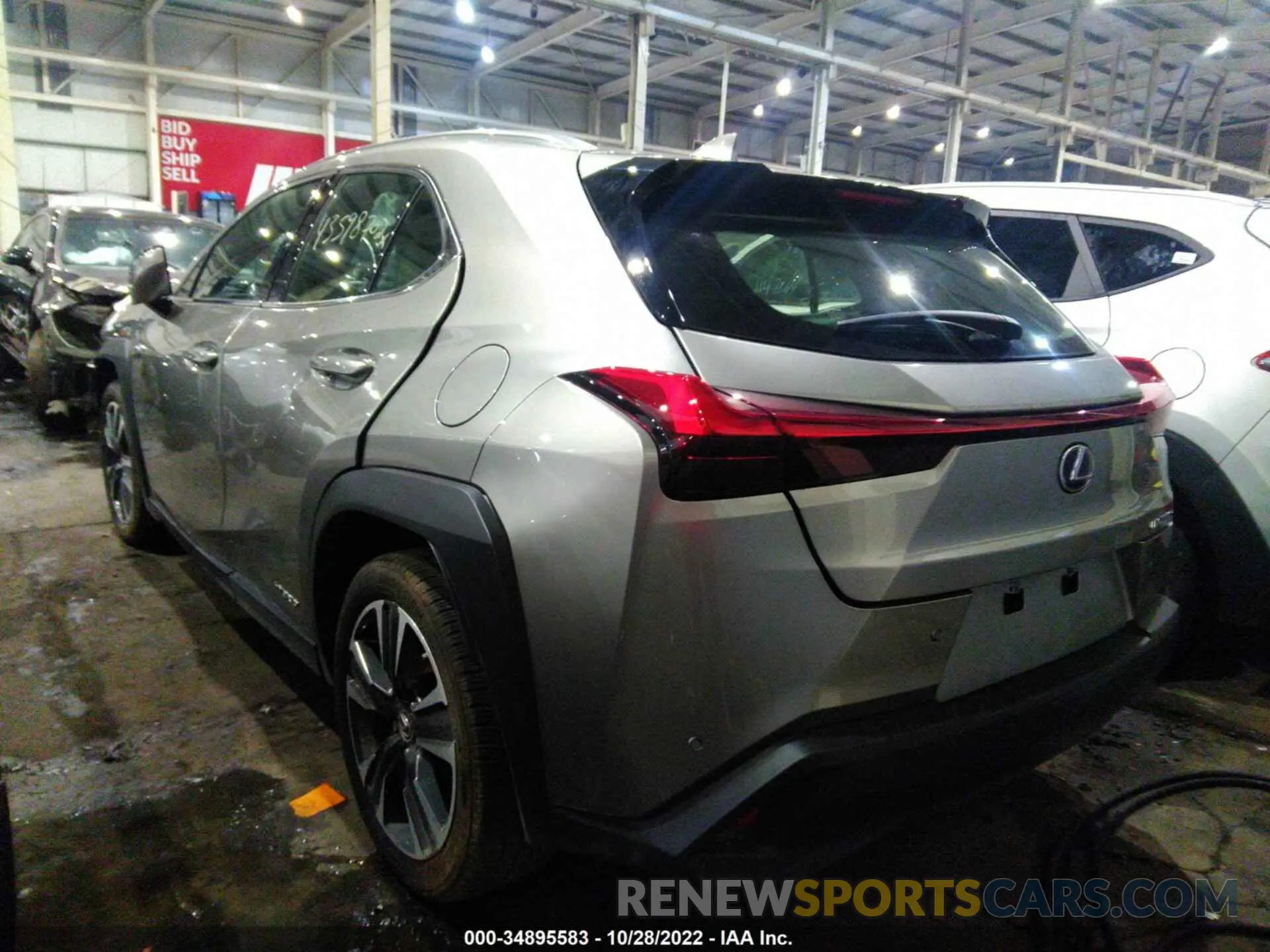 3 Фотография поврежденного автомобиля 00HP9JBH5L2031328 LEXUS UX 2020
