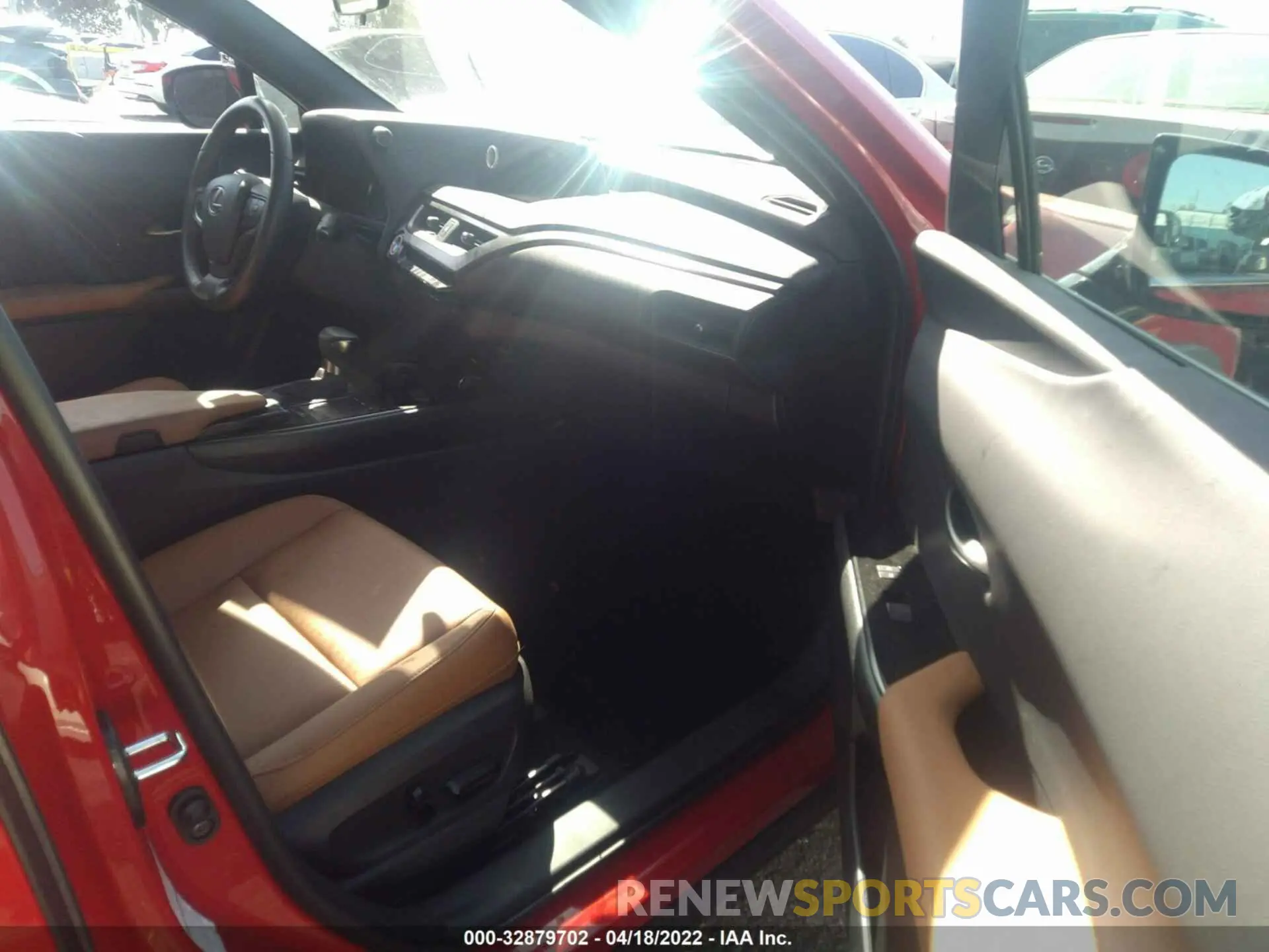 5 Photograph of a damaged car JTHX9JBH3M2054253 LEXUS UX 2021