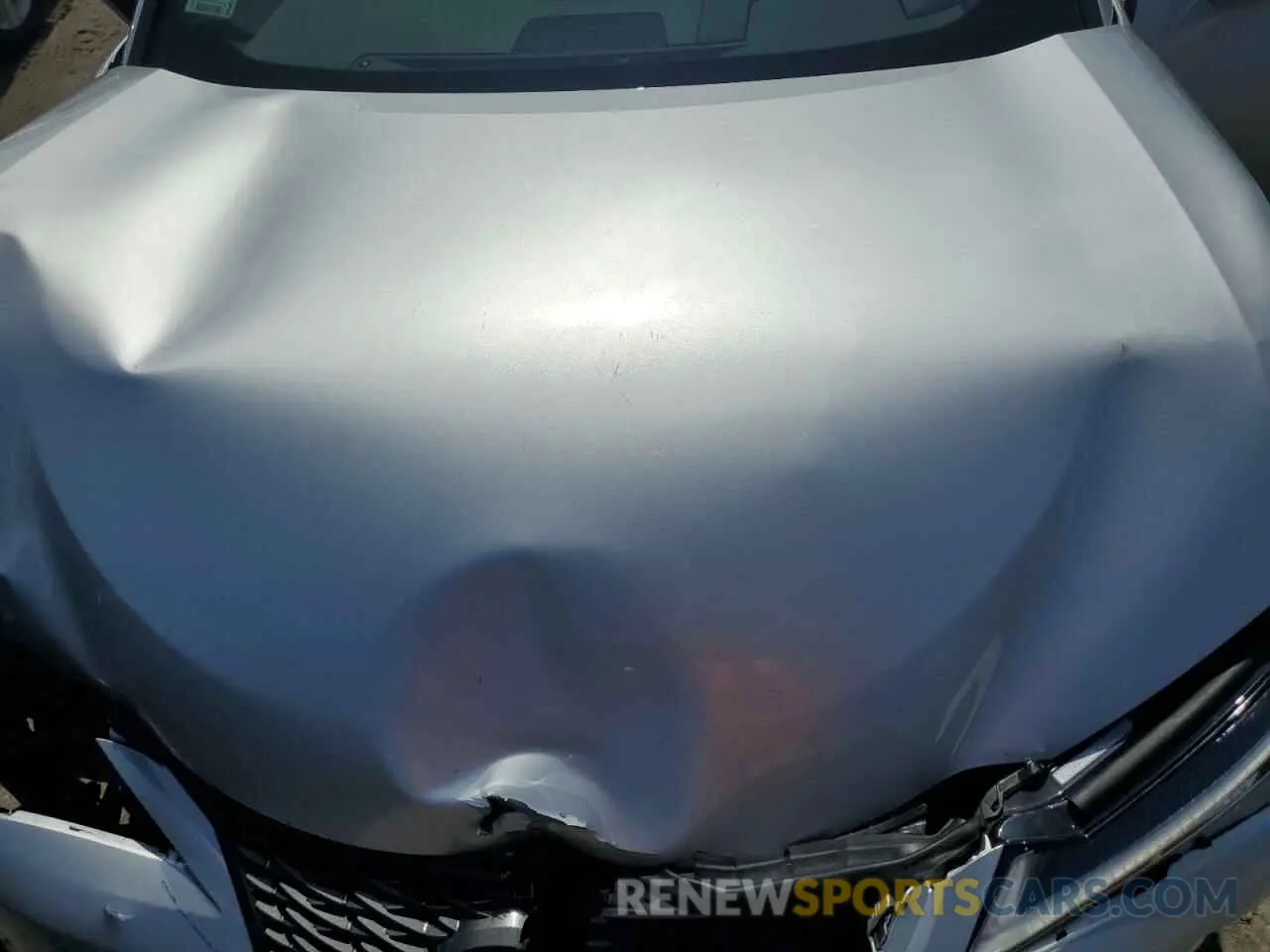 12 Photograph of a damaged car JTHU9JBH2K2003858 LEXUS UX 250H 2019