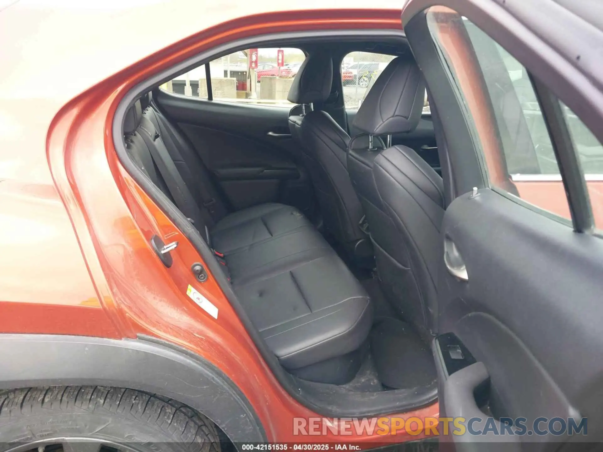 8 Photograph of a damaged car JTHU9JBH3K2003383 LEXUS UX 250H 2019