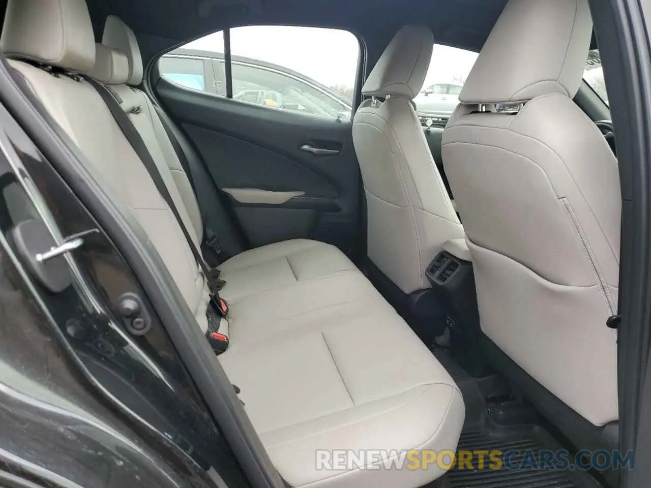 10 Фотография поврежденного автомобиля JTHU9JBH4K2018619 LEXUS UX 250H 2019