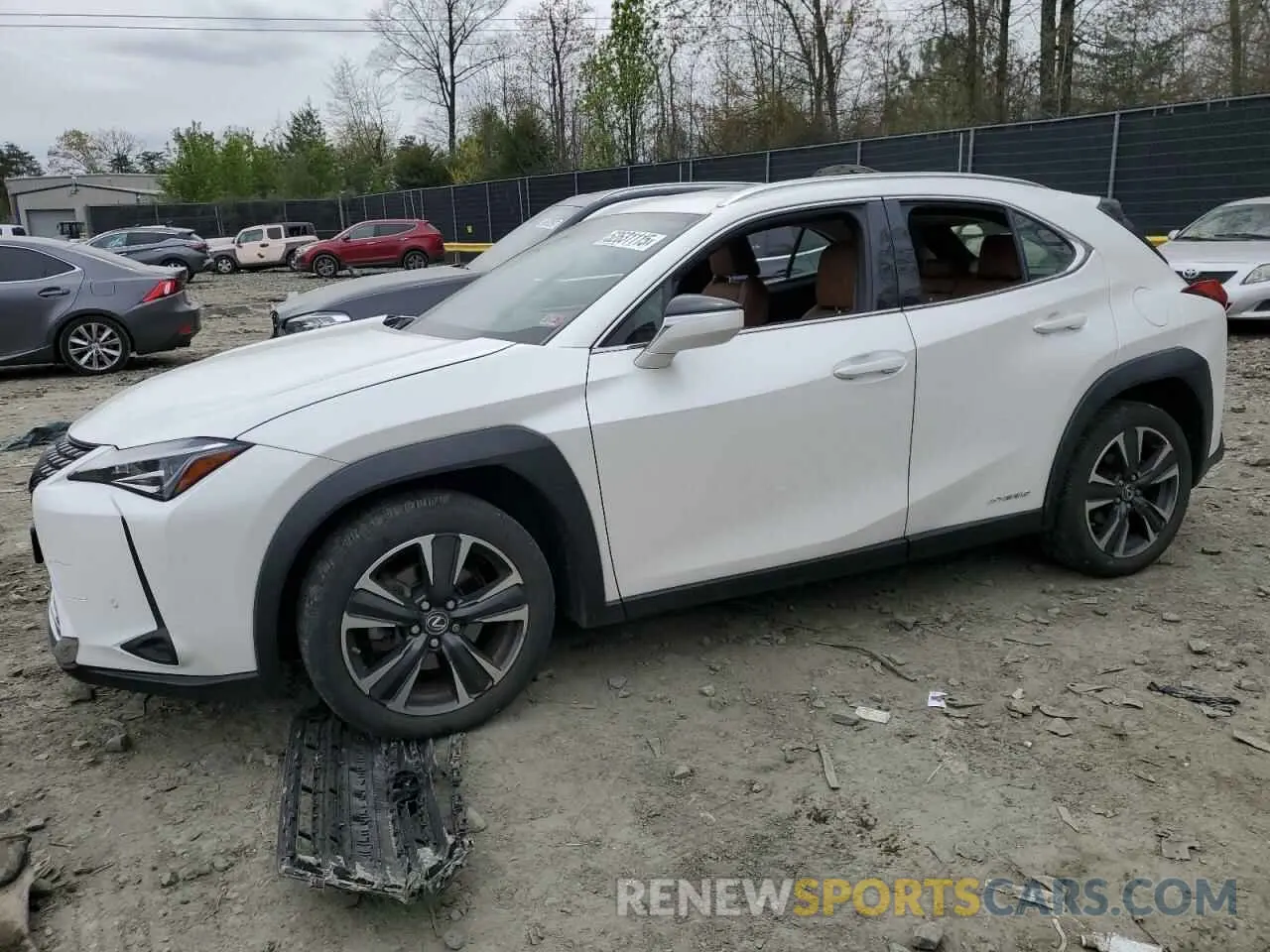 1 Фотография поврежденного автомобиля JTHU9JBH7K2008201 LEXUS UX 250H 2019