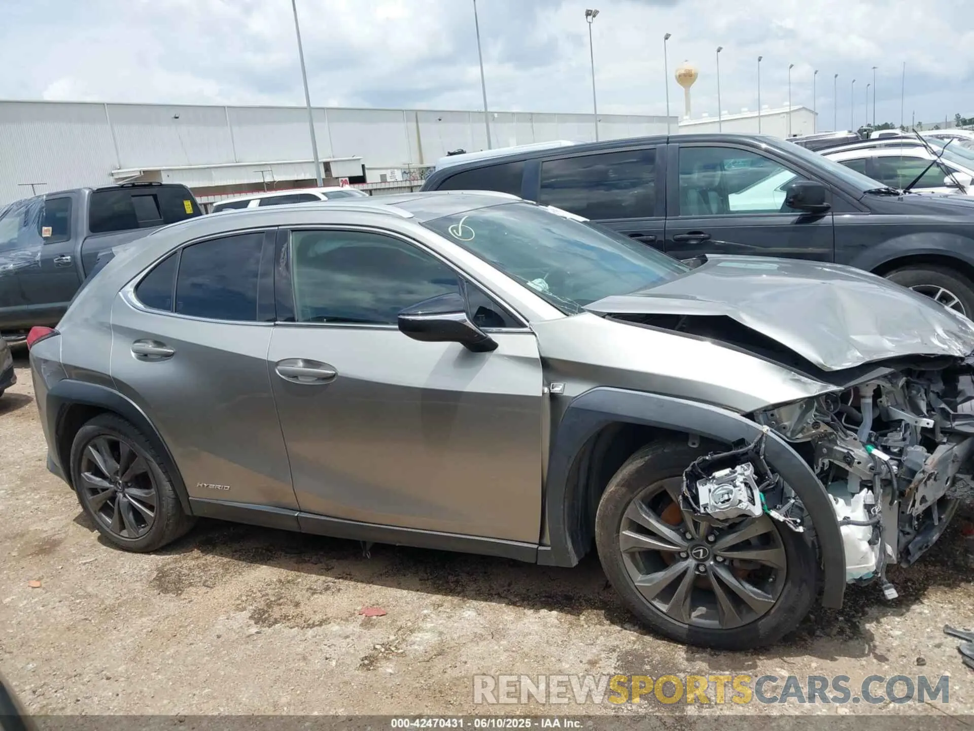 13 Photograph of a damaged car JTHU9JBH7K2012457 LEXUS UX 250H 2019