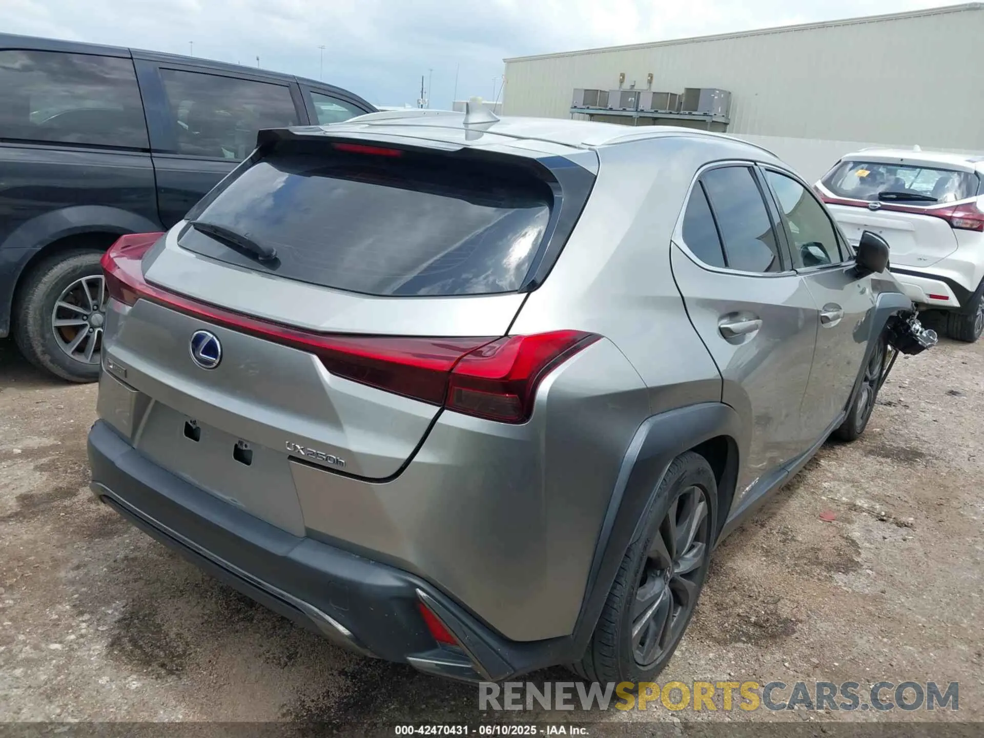 4 Photograph of a damaged car JTHU9JBH7K2012457 LEXUS UX 250H 2019