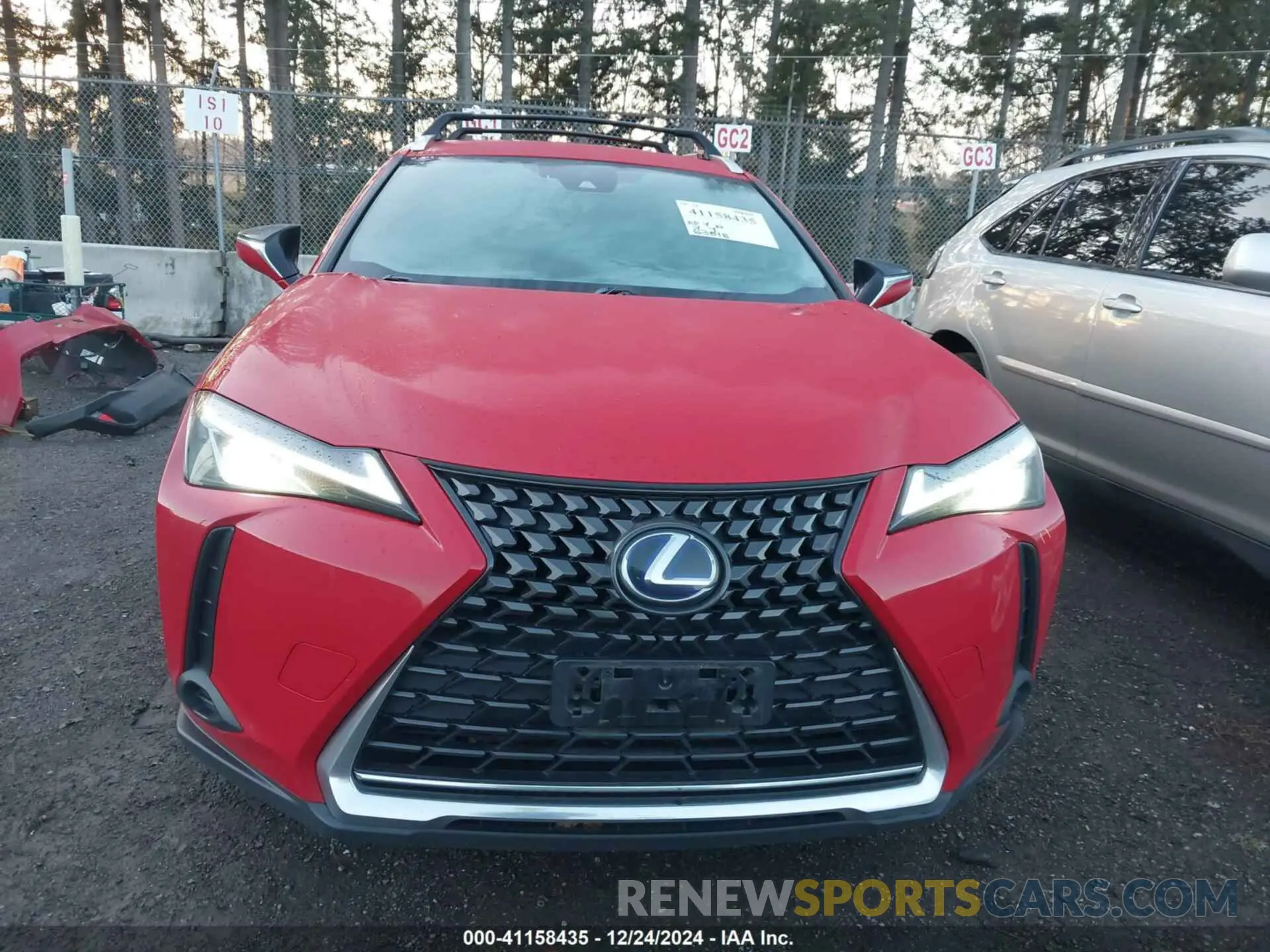13 Фотография поврежденного автомобиля JTHU9JBHXK2002084 LEXUS UX 250H 2019