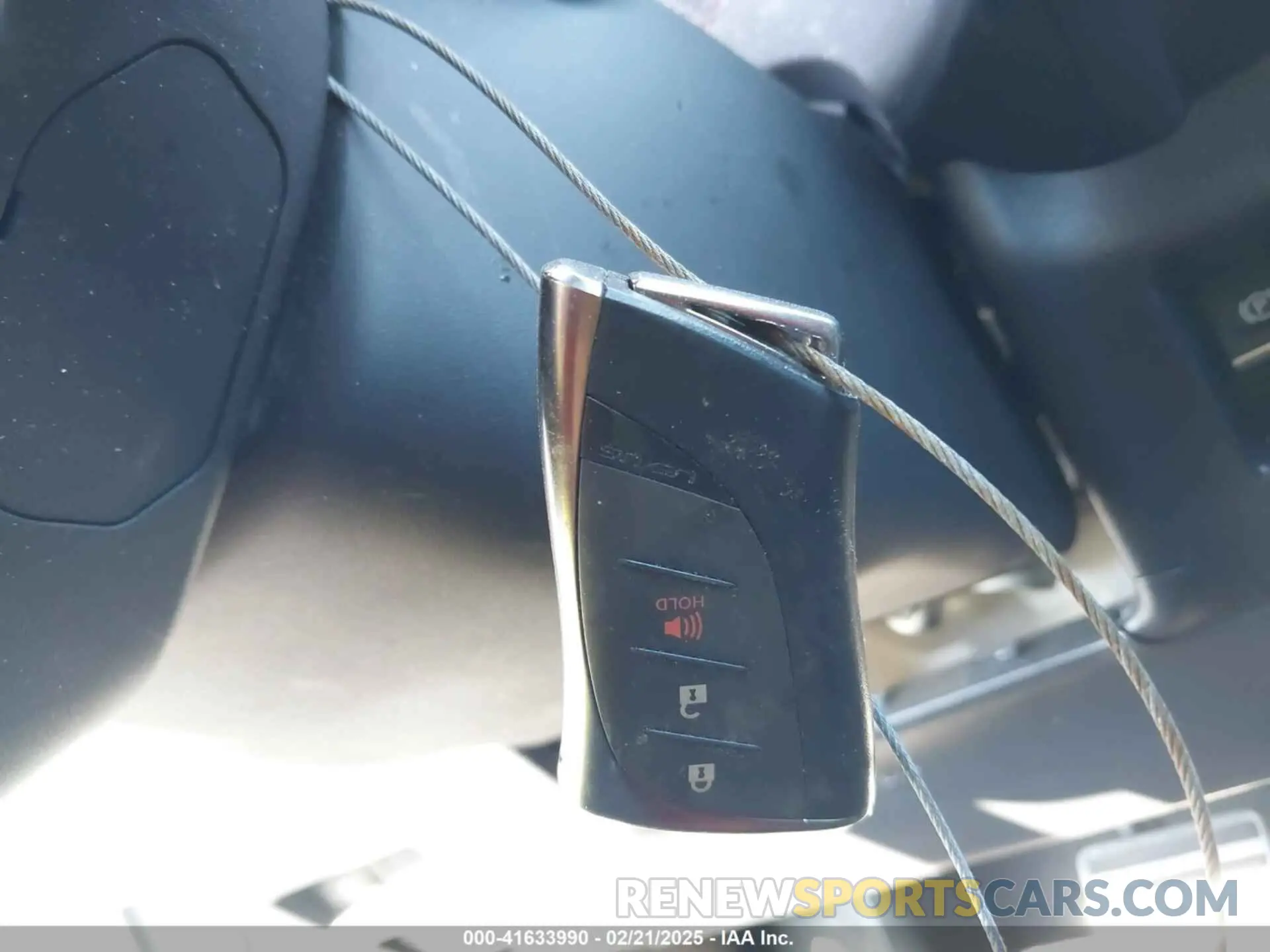 11 Photograph of a damaged car JTHE9JBH9L2035843 LEXUS UX 250H 2020