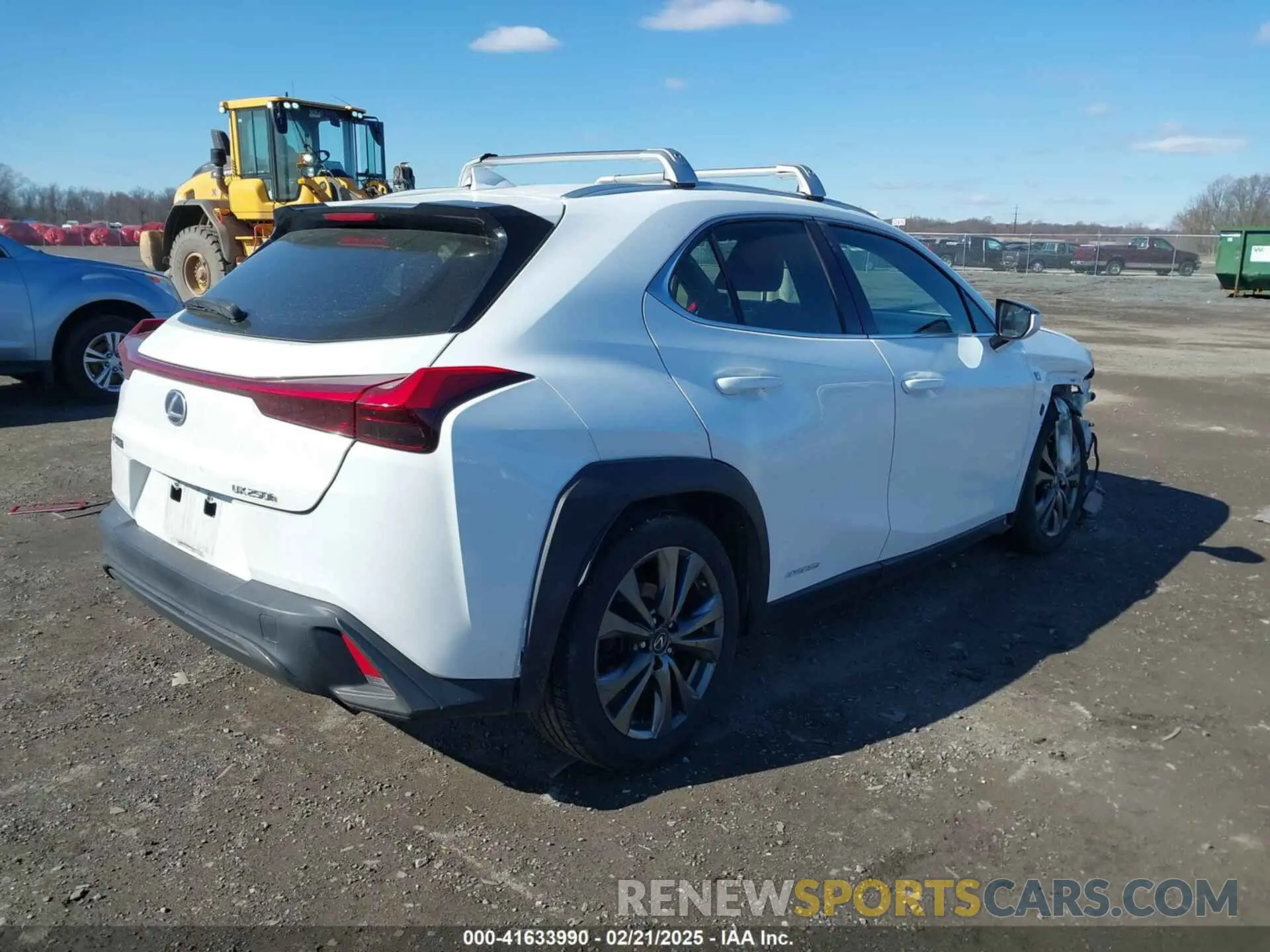 4 Photograph of a damaged car JTHE9JBH9L2035843 LEXUS UX 250H 2020
