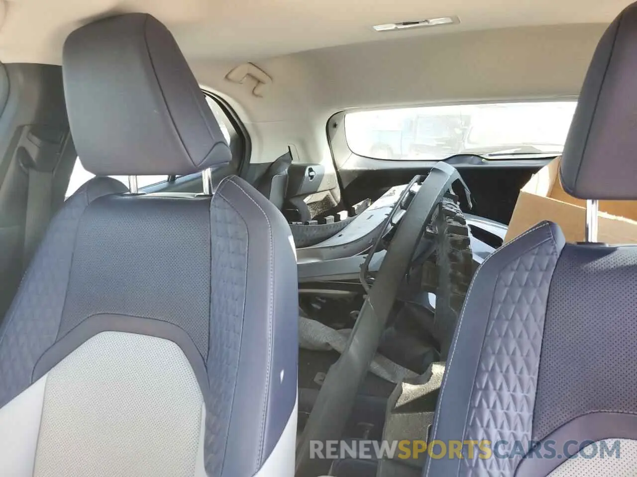 10 Photograph of a damaged car JTHP9JBH6L2023125 LEXUS UX 250H 2020