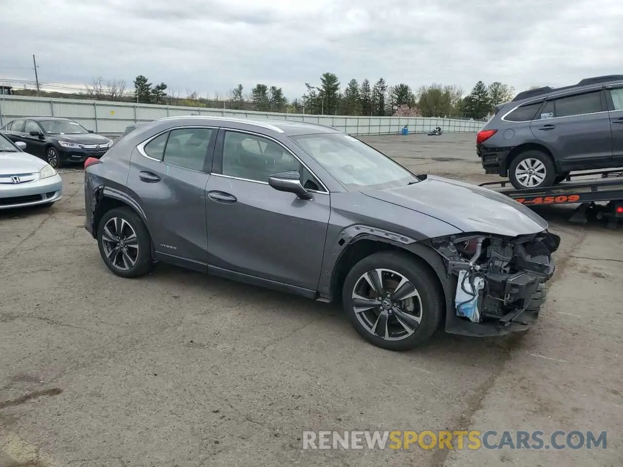 4 Фотография поврежденного автомобиля JTHP9JBH6L2028728 LEXUS UX 250H 2020
