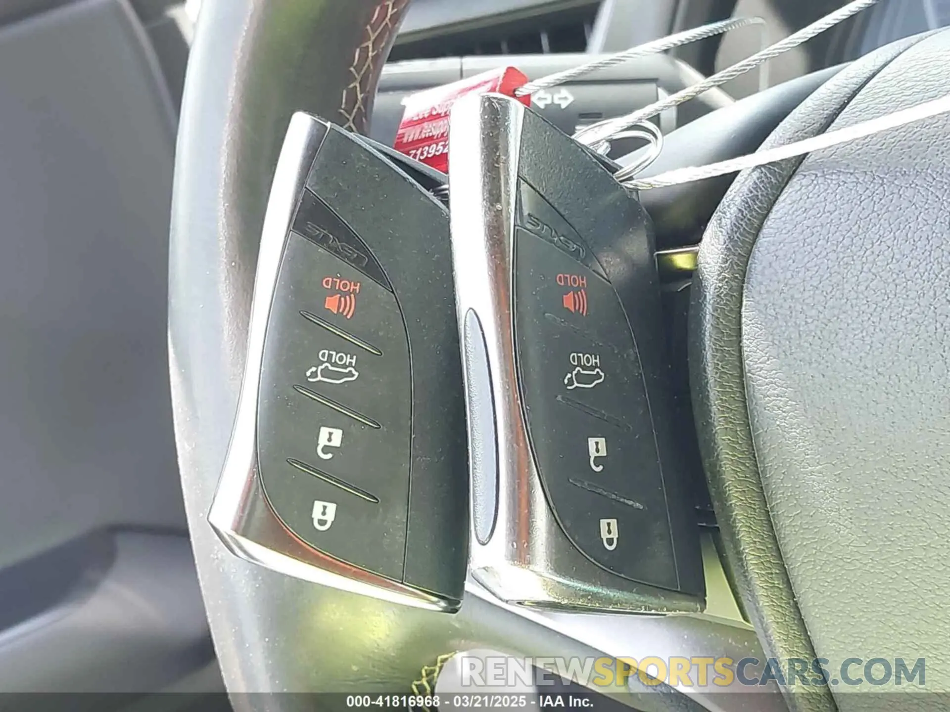 11 Фотография поврежденного автомобиля JTHP9JBH6L2031919 LEXUS UX 250H 2020