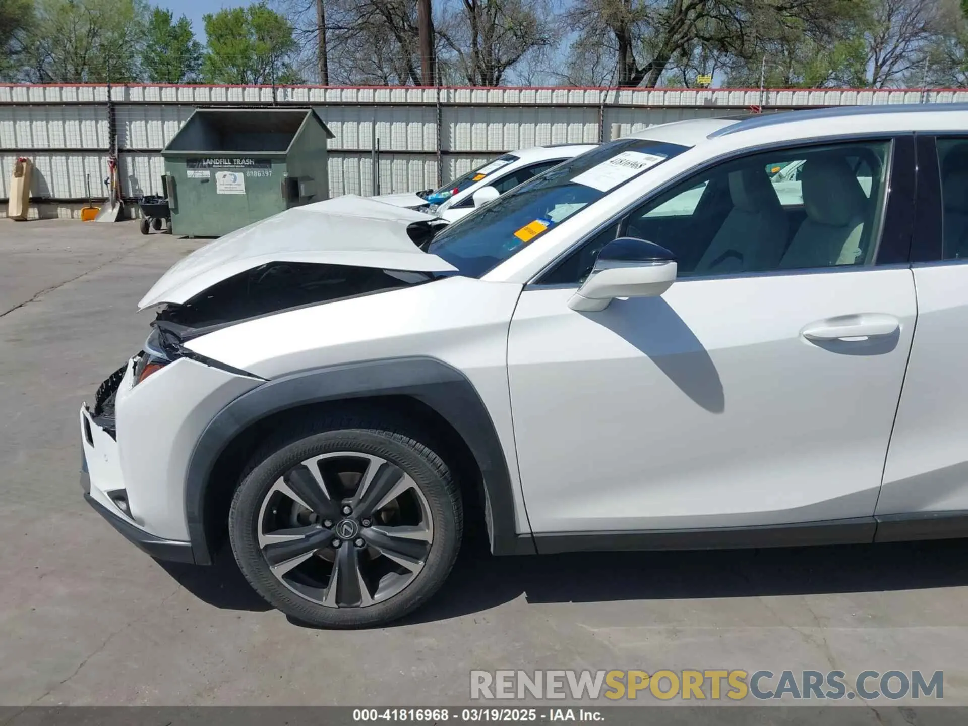 18 Фотография поврежденного автомобиля JTHP9JBH6L2031919 LEXUS UX 250H 2020