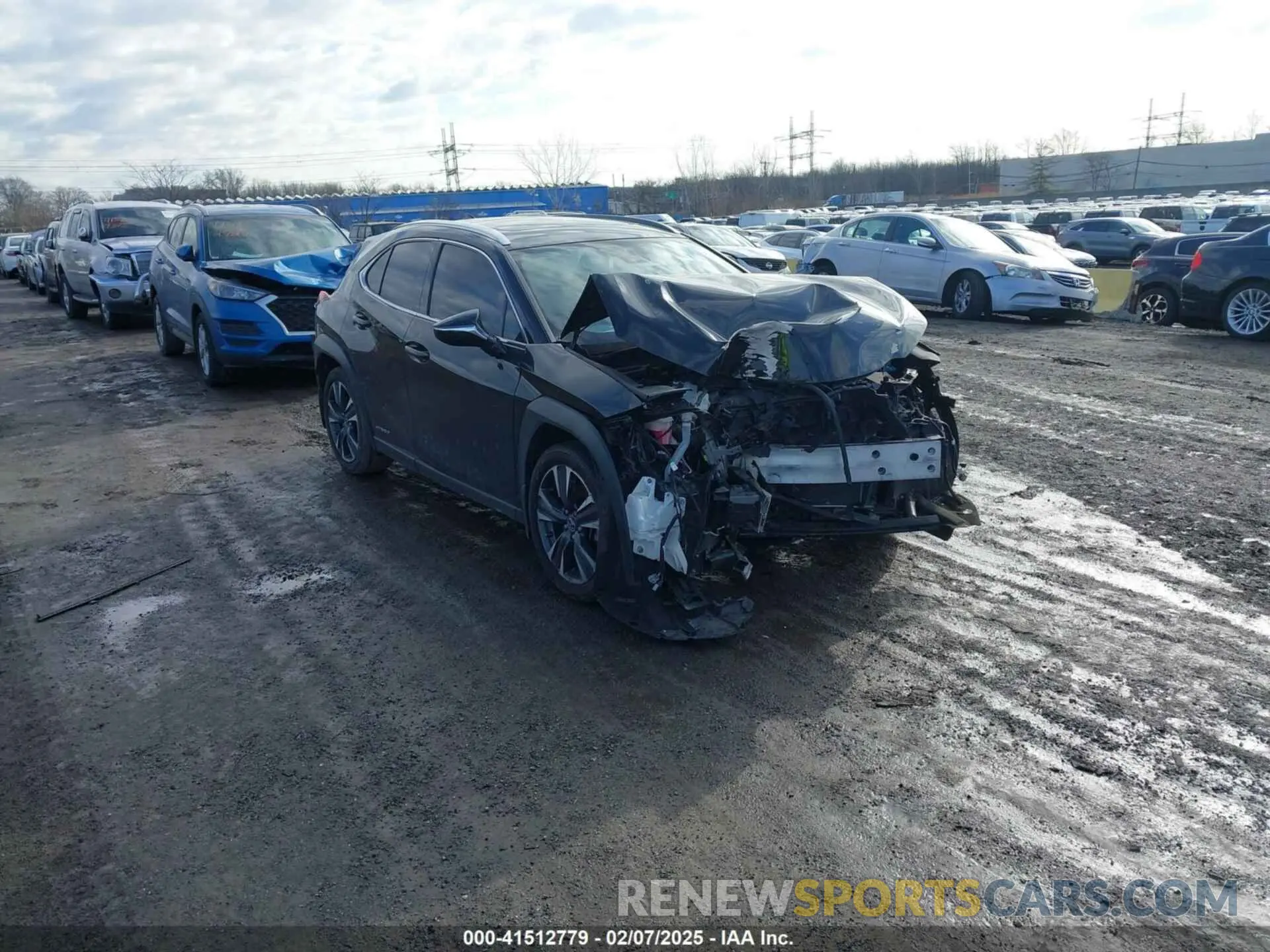 1 Фотография поврежденного автомобиля JTHP9JBH6L2034822 LEXUS UX 250H 2020