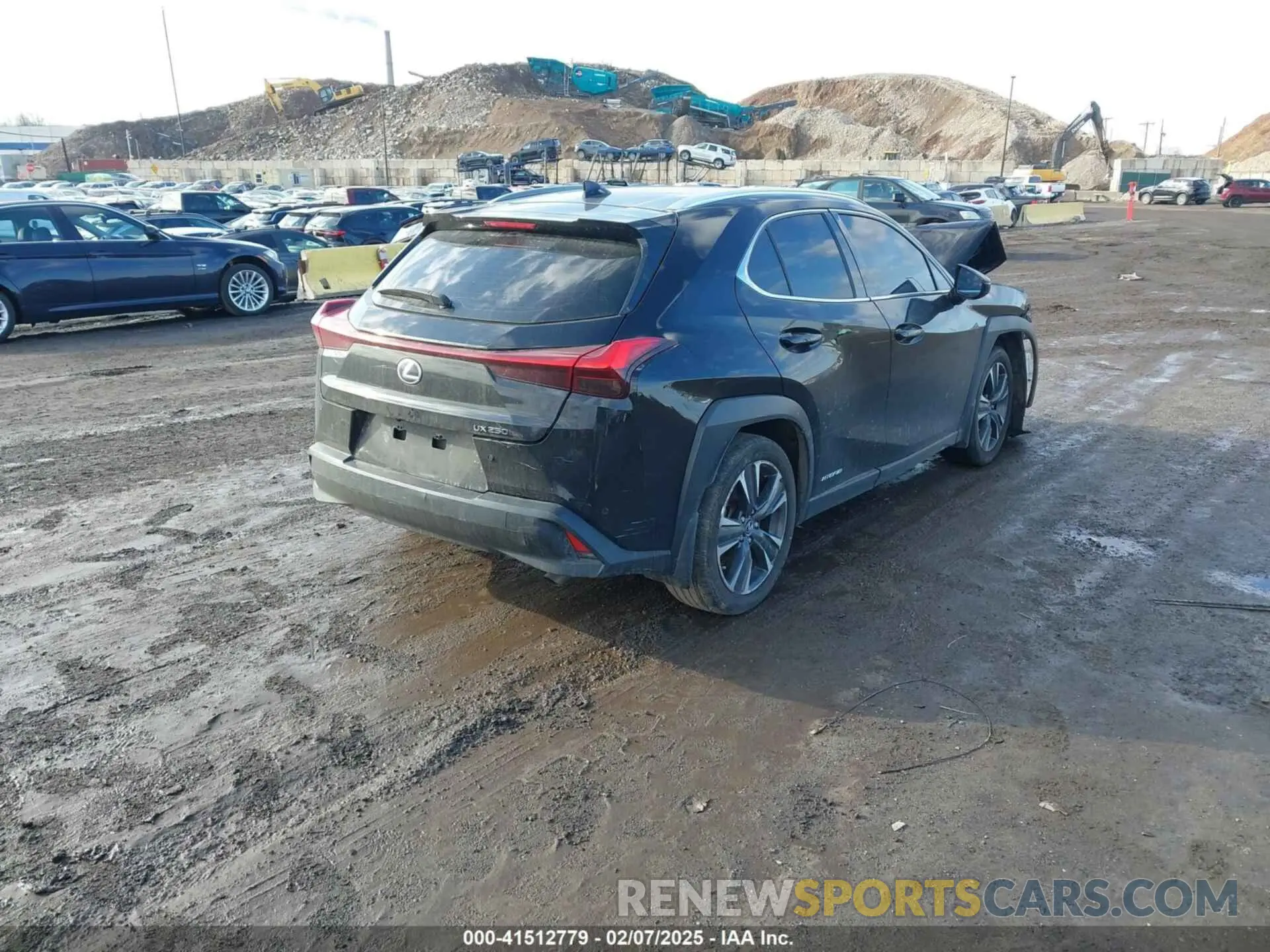 4 Фотография поврежденного автомобиля JTHP9JBH6L2034822 LEXUS UX 250H 2020