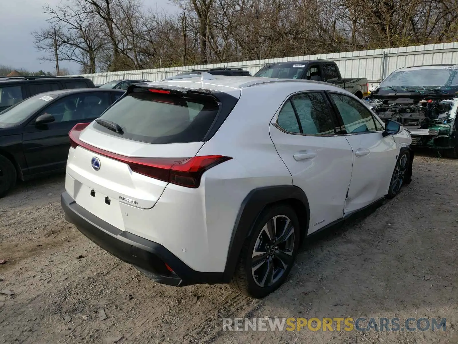 4 Photograph of a damaged car JTHP9JBH6L2035954 LEXUS UX 250H 2020