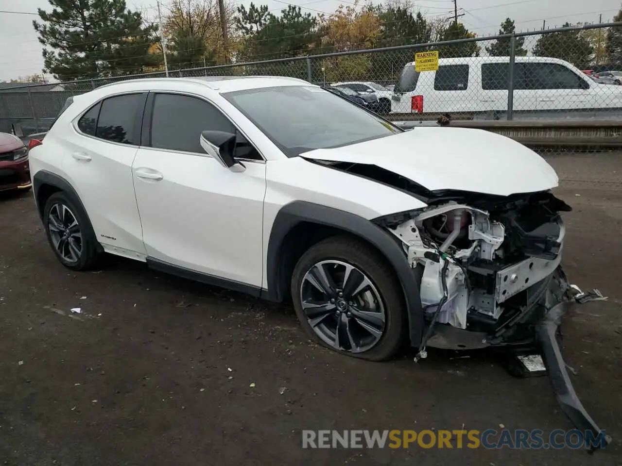 4 Photograph of a damaged car JTHP9JBH7L2031833 LEXUS UX 250H 2020