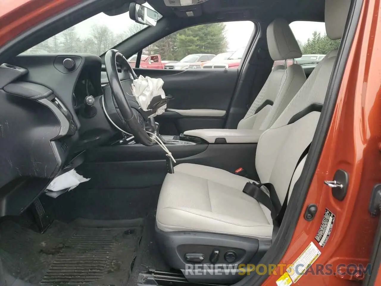 7 Photograph of a damaged car JTHP9JBHXL2020762 LEXUS UX 250H 2020
