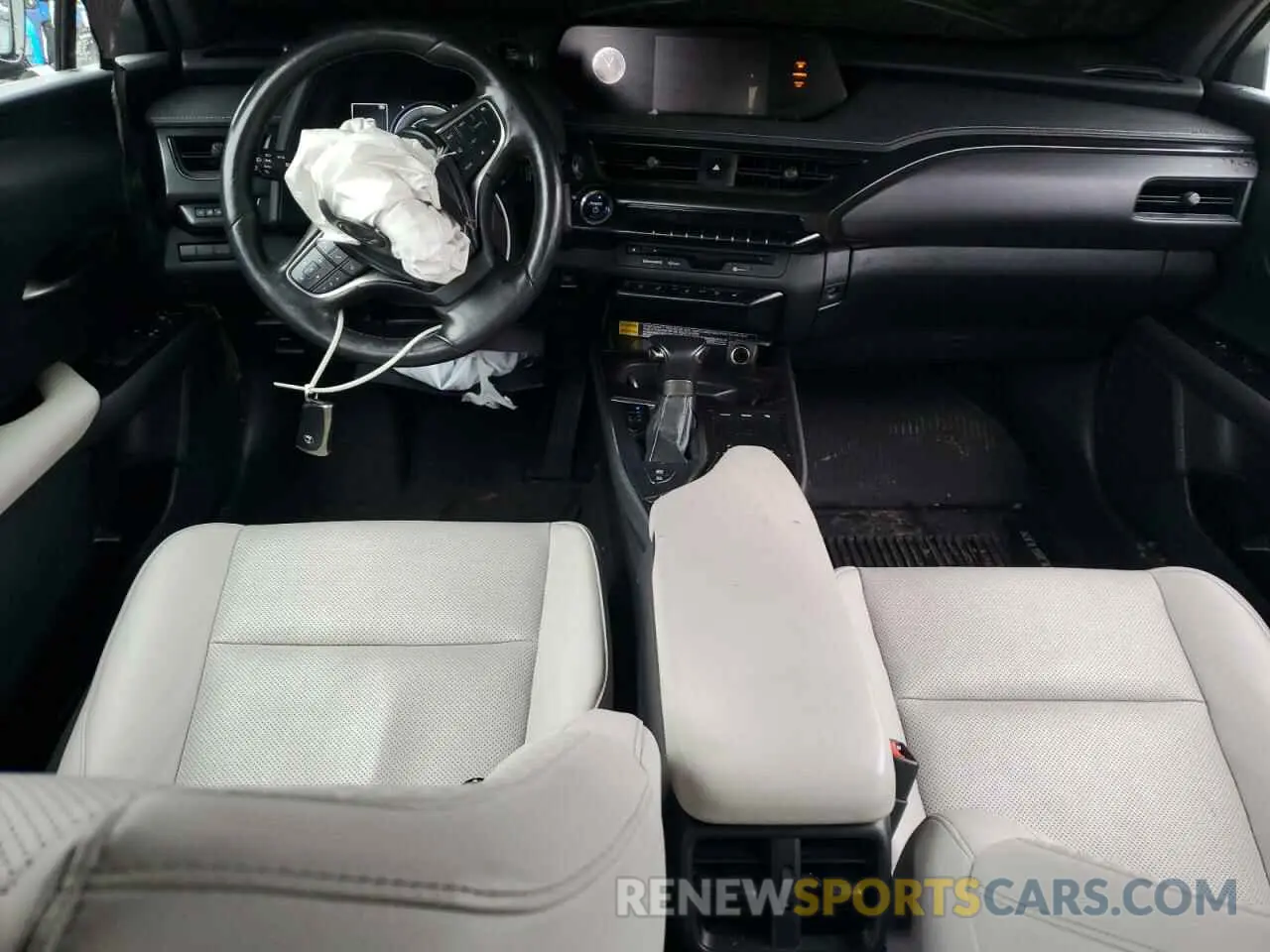 8 Photograph of a damaged car JTHP9JBHXL2020762 LEXUS UX 250H 2020
