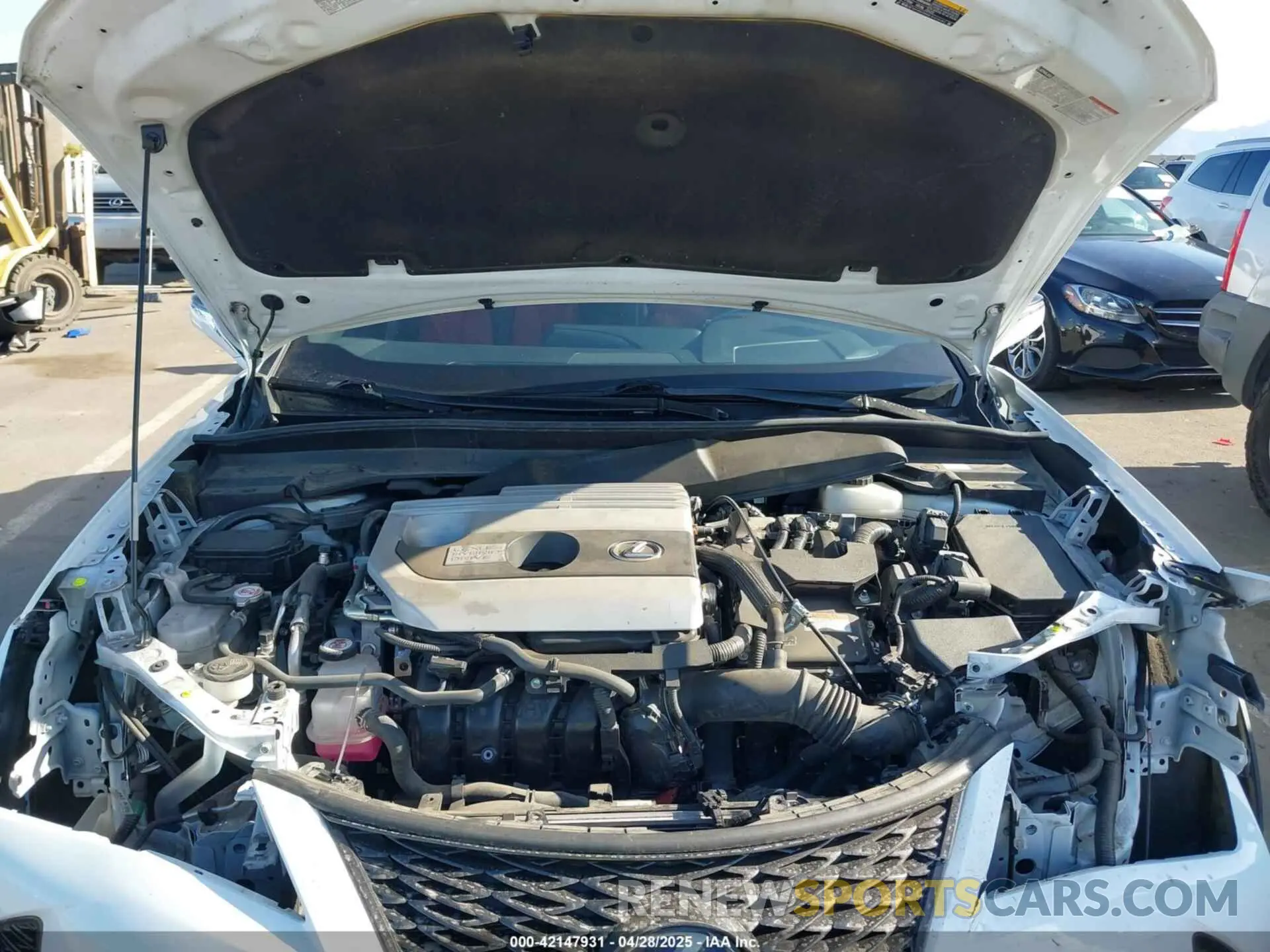 10 Photograph of a damaged car JTHR9JBH4L2030101 LEXUS UX 250H 2020