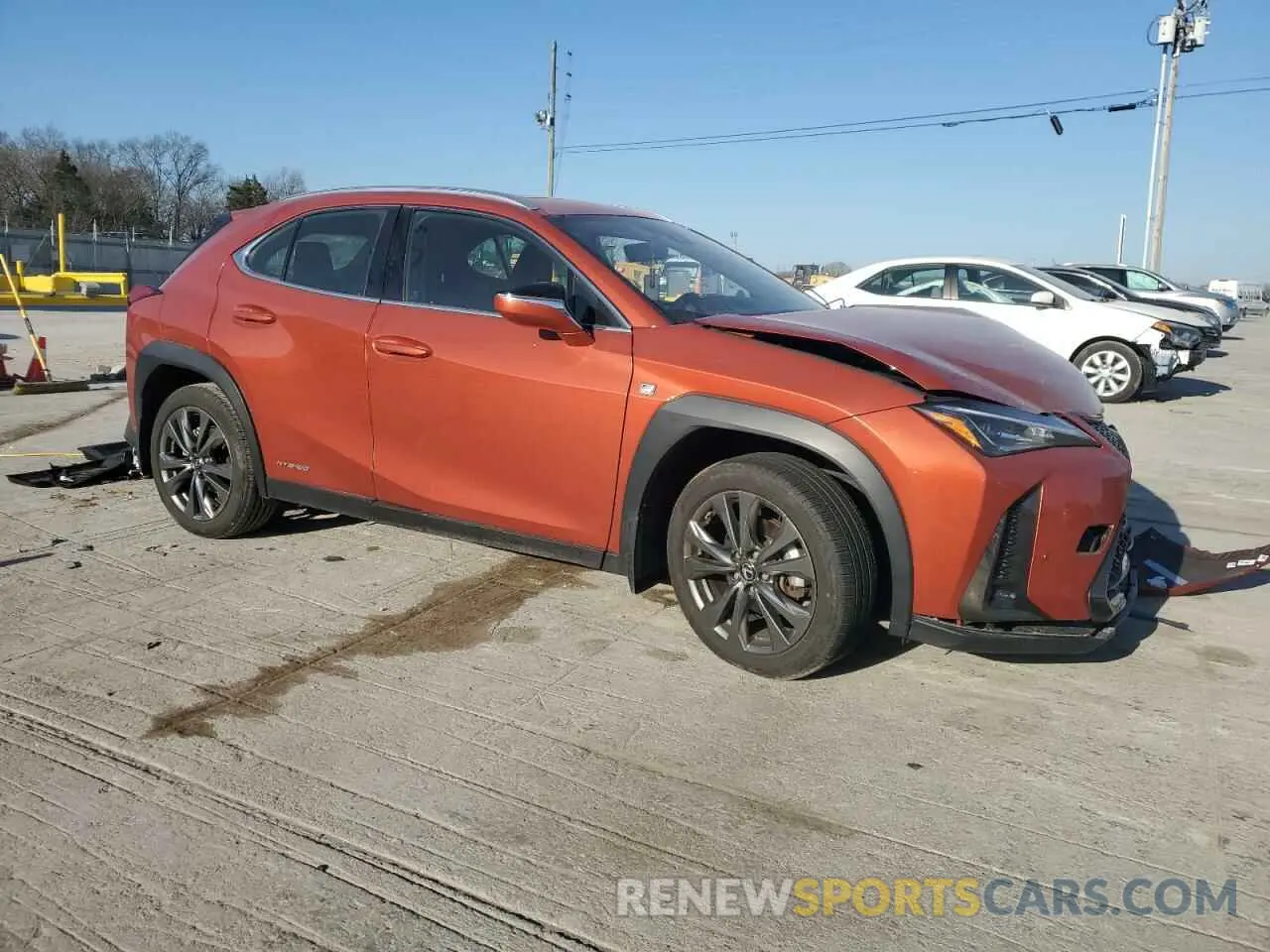 4 Фотография поврежденного автомобиля JTHR9JBH9L2024777 LEXUS UX 250H 2020
