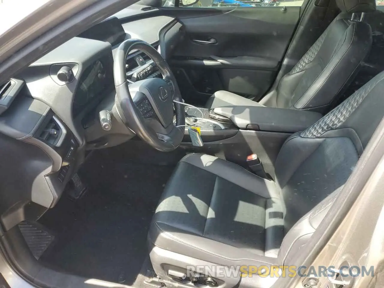 7 Photograph of a damaged car JTHX9JBH5L2035962 LEXUS UX 250H 2020