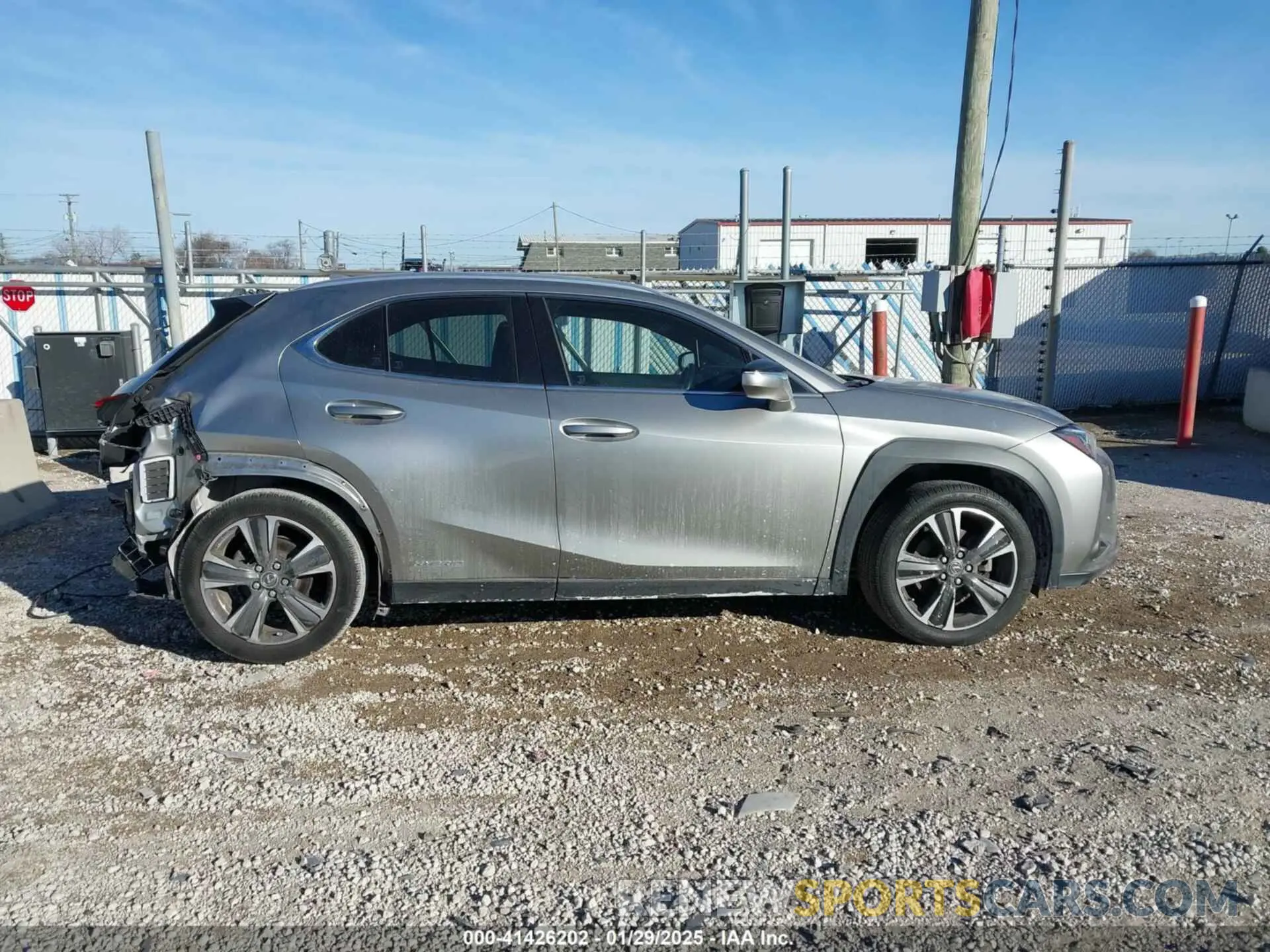 14 Photograph of a damaged car JTHX9JBHXL2024682 LEXUS UX 250H 2020