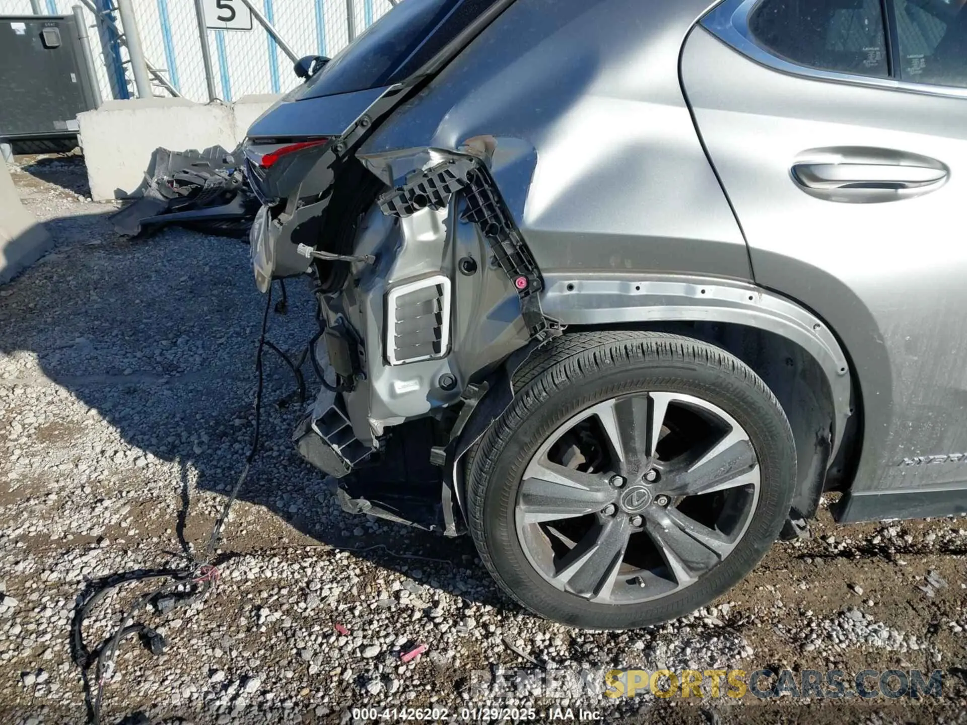 19 Photograph of a damaged car JTHX9JBHXL2024682 LEXUS UX 250H 2020