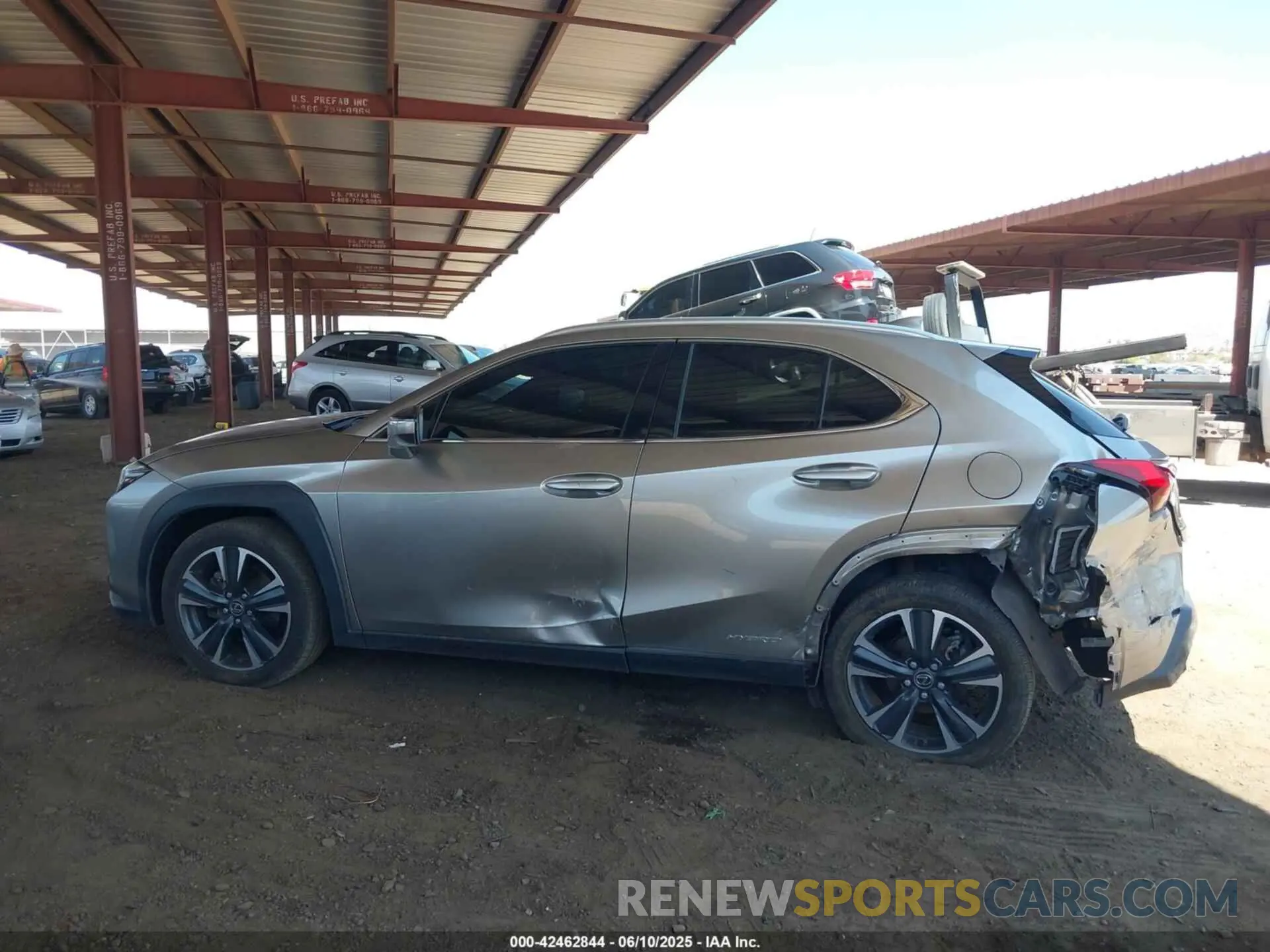 14 Photograph of a damaged car JTHL9JBH0M2039157 LEXUS UX 250H 2021