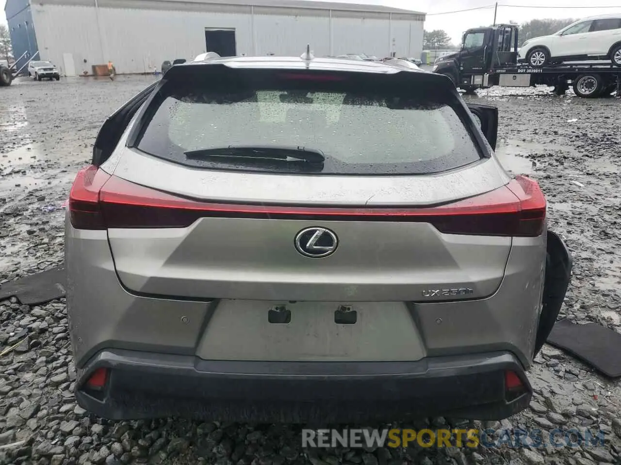 6 Фотография поврежденного автомобиля JTHP9JBH1M2039301 LEXUS UX 250H 2021