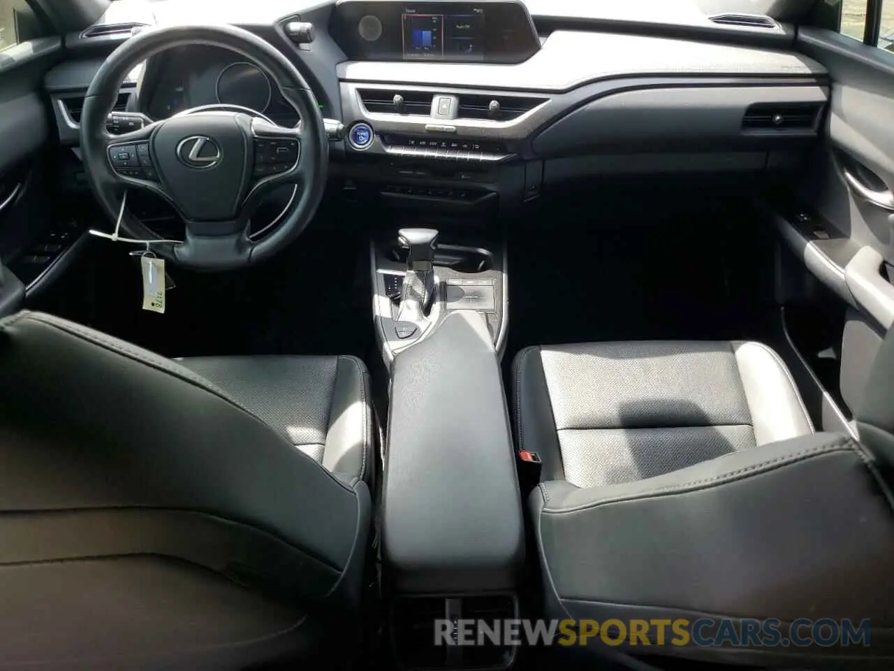 8 Фотография поврежденного автомобиля JTHP9JBH2M2044684 LEXUS UX 250H 2021