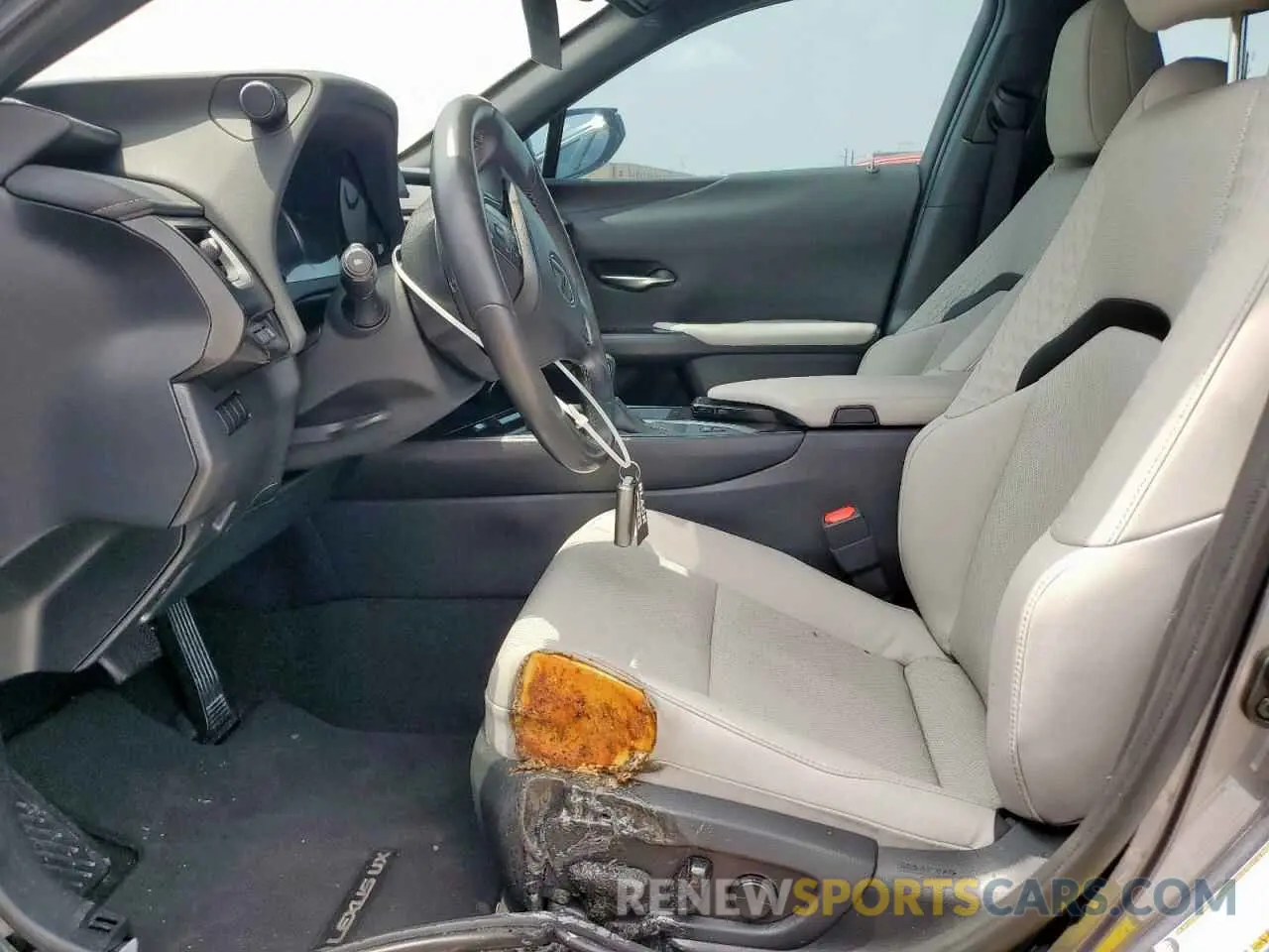 7 Photograph of a damaged car JTHP9JBH4M2046937 LEXUS UX 250H 2021