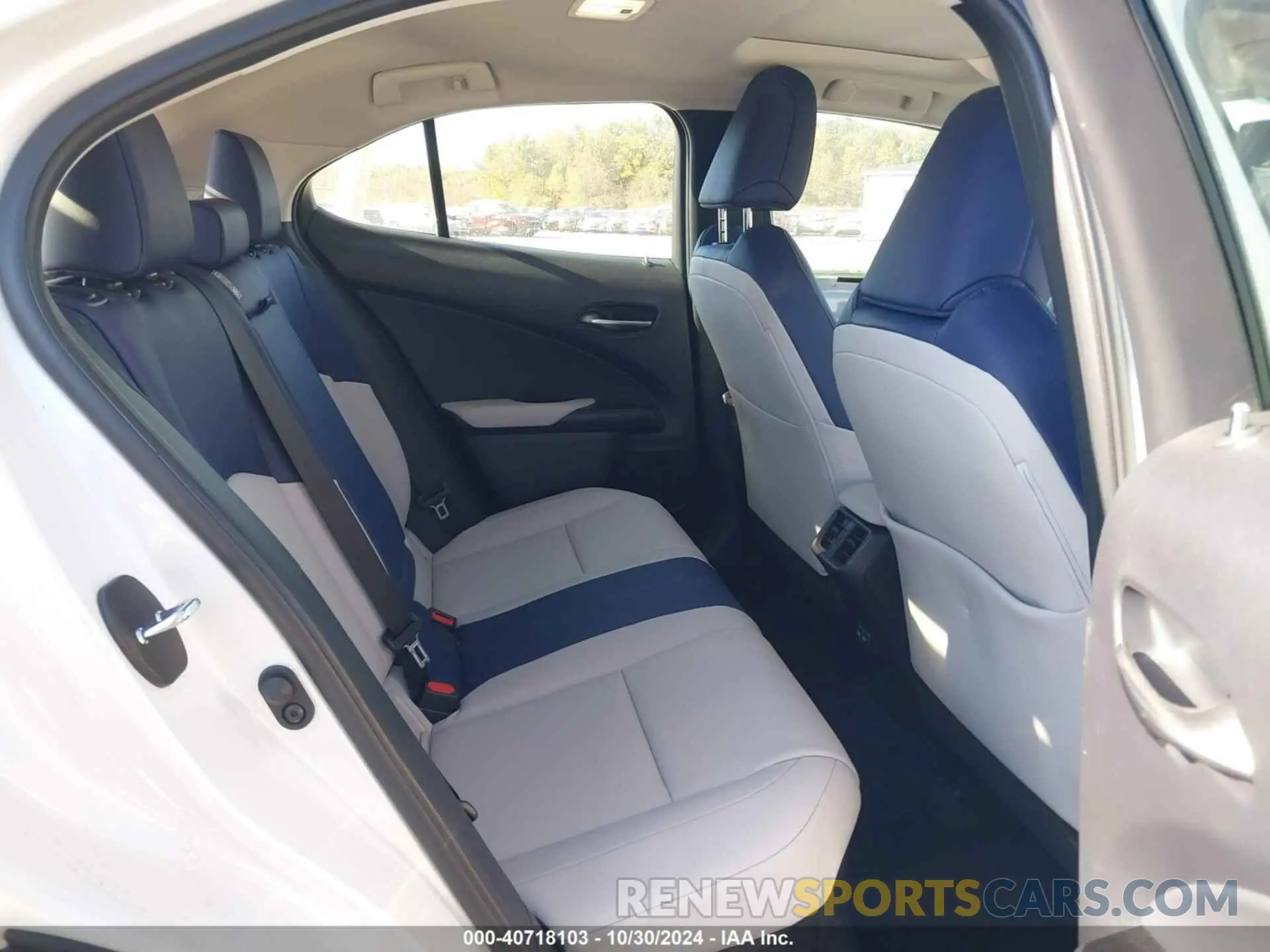 8 Photograph of a damaged car JTHP9JBH5M2053797 LEXUS UX 250H 2021