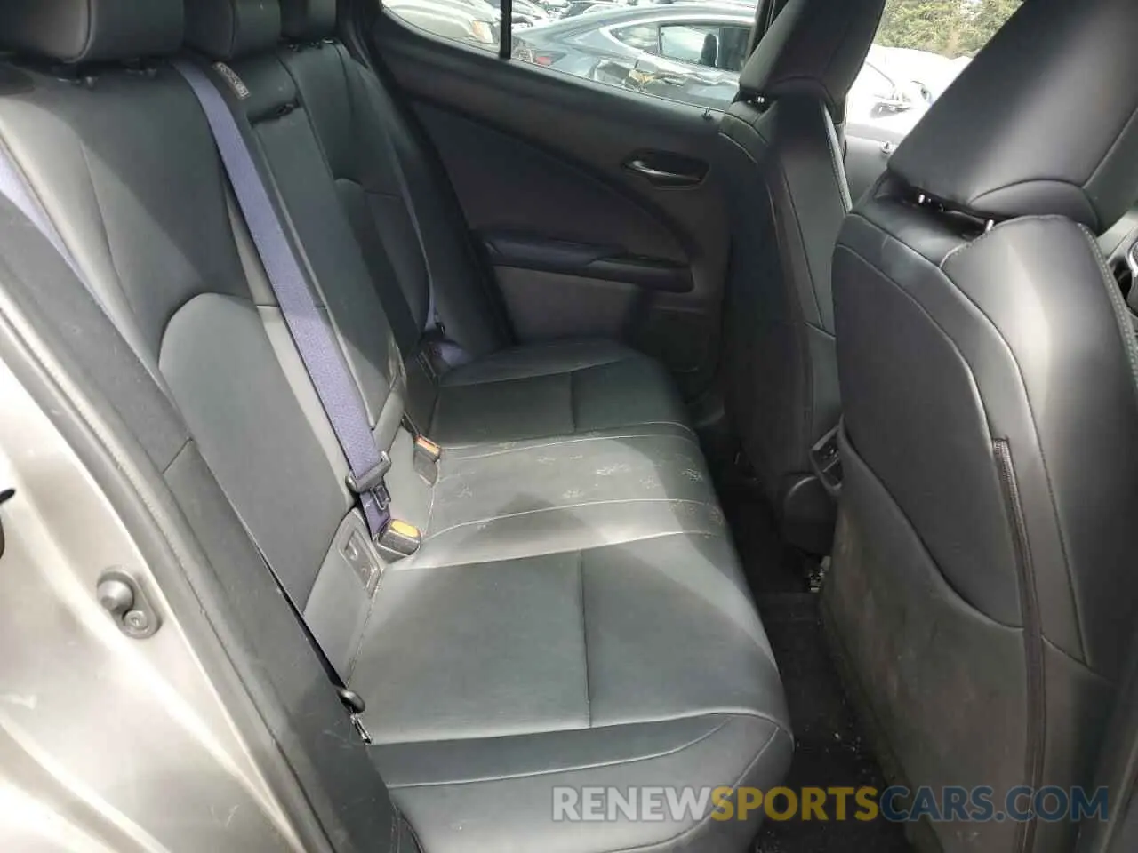 10 Photograph of a damaged car JTHP9JBH6M2046244 LEXUS UX 250H 2021