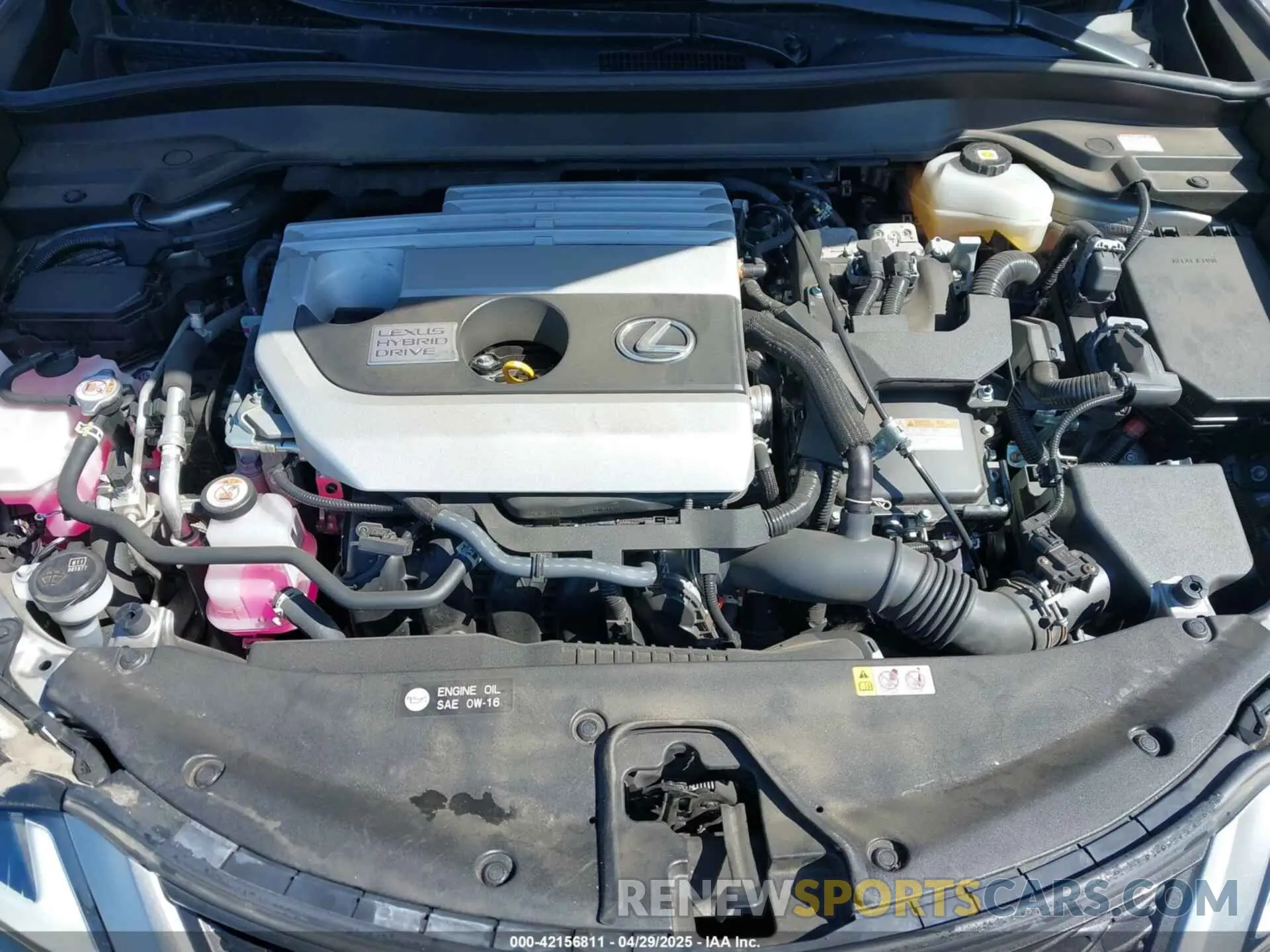 10 Фотография поврежденного автомобиля JTHR9JBH0M2037127 LEXUS UX 250H 2021