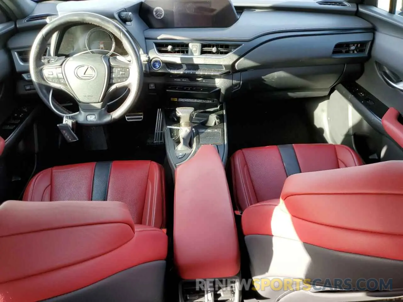 8 Фотография поврежденного автомобиля JTHR9JBH7M2041966 LEXUS UX 250H 2021