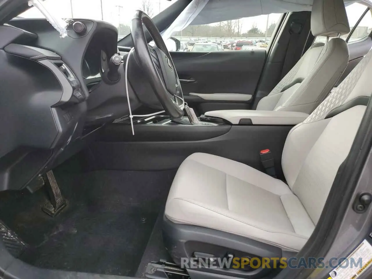 7 Фотография поврежденного автомобиля JTHX9JBH3M2037646 LEXUS UX 250H 2021
